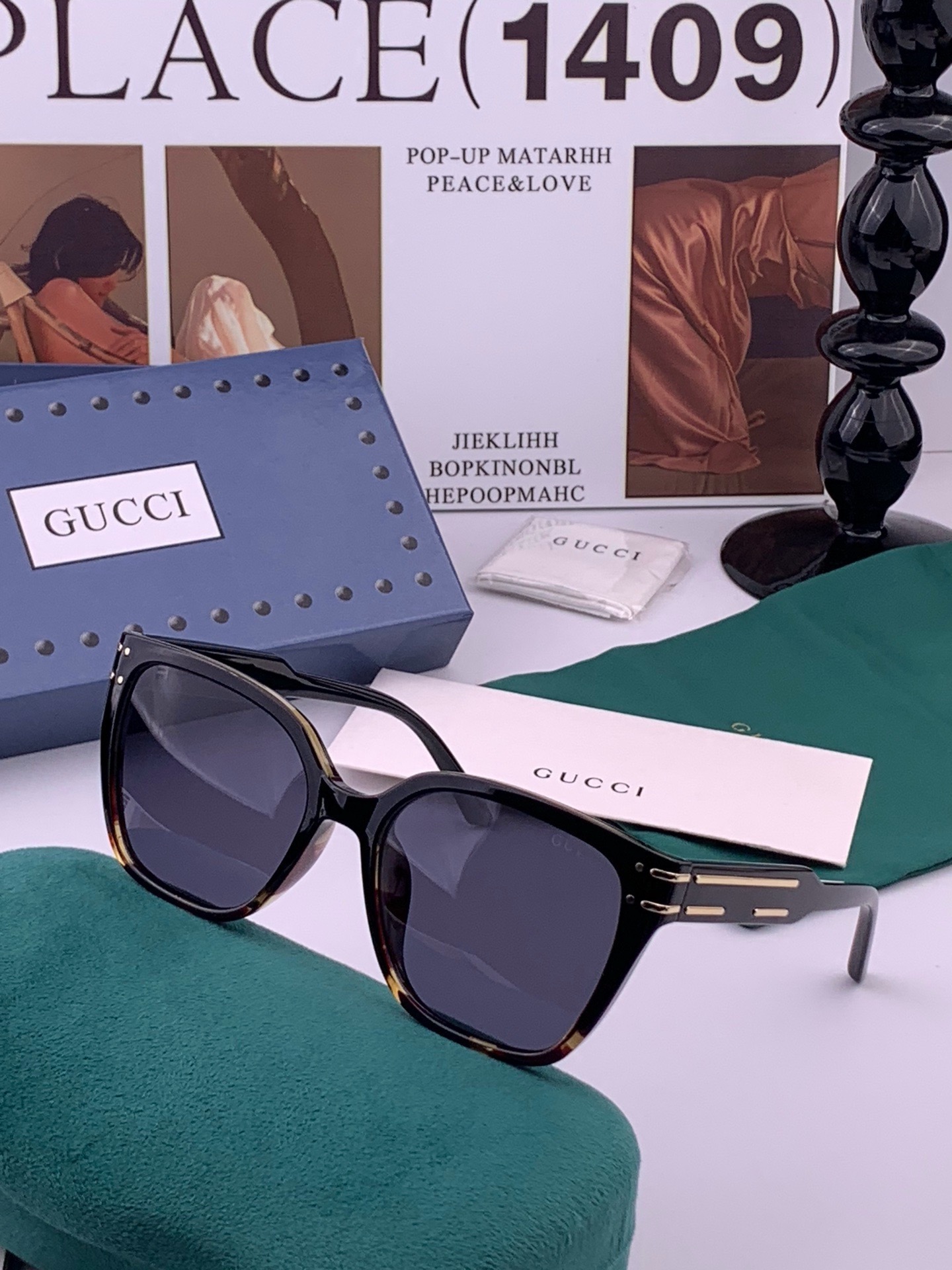 Gucci   情侣款 经典的方框设计，不挑脸型，无论搭配大衣还是连衣裙都非常显气质高清偏光镜片预防紫外线 型号：G07