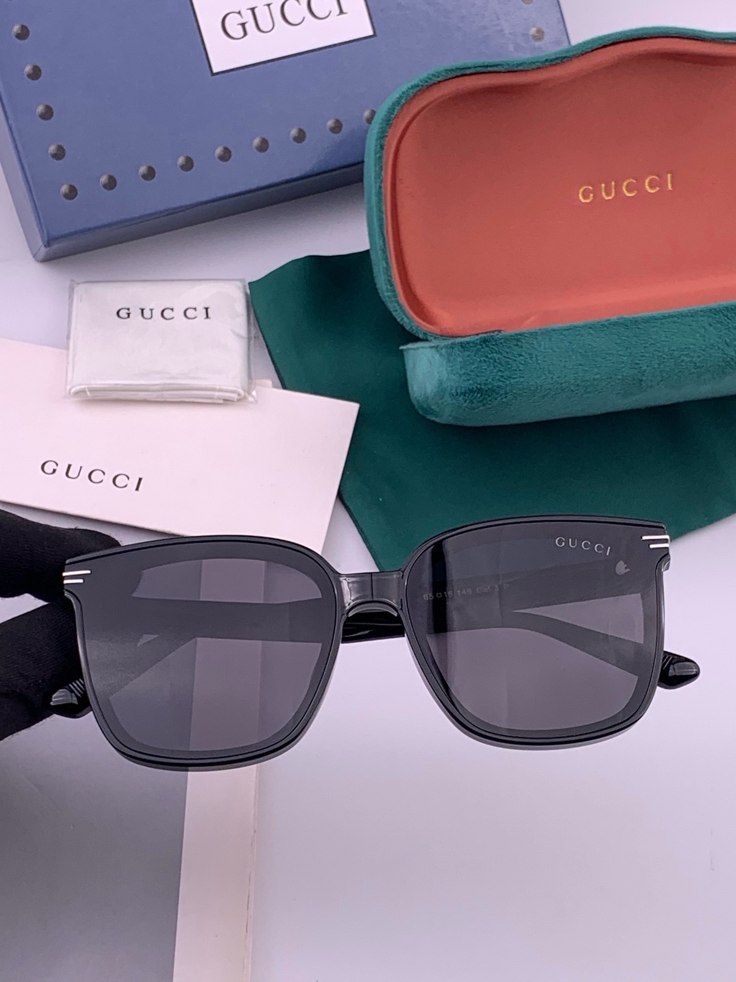 🔺GUCCI🔻古驰 GG圆框太阳镜 完美品质 🎓独特设计  适合各种脸型 亮相时装周 超时尚百搭 实物精致  情侣款 男