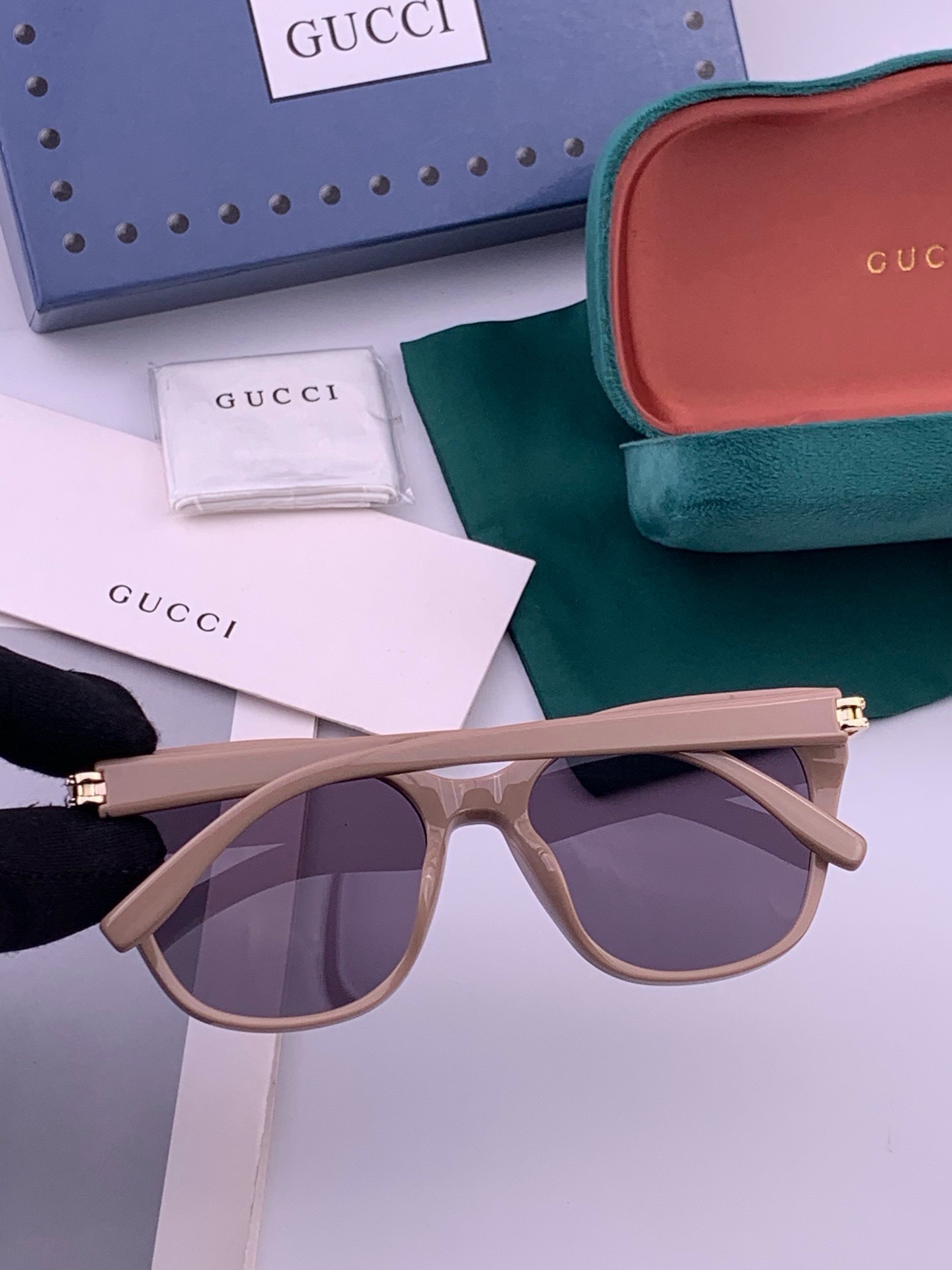 🔺GUCCI🔻古驰 GG圆框太阳镜 完美品质 🎓独特设计  适合各种脸型 亮相时装周 超时尚百搭 实物精致  情侣款 男