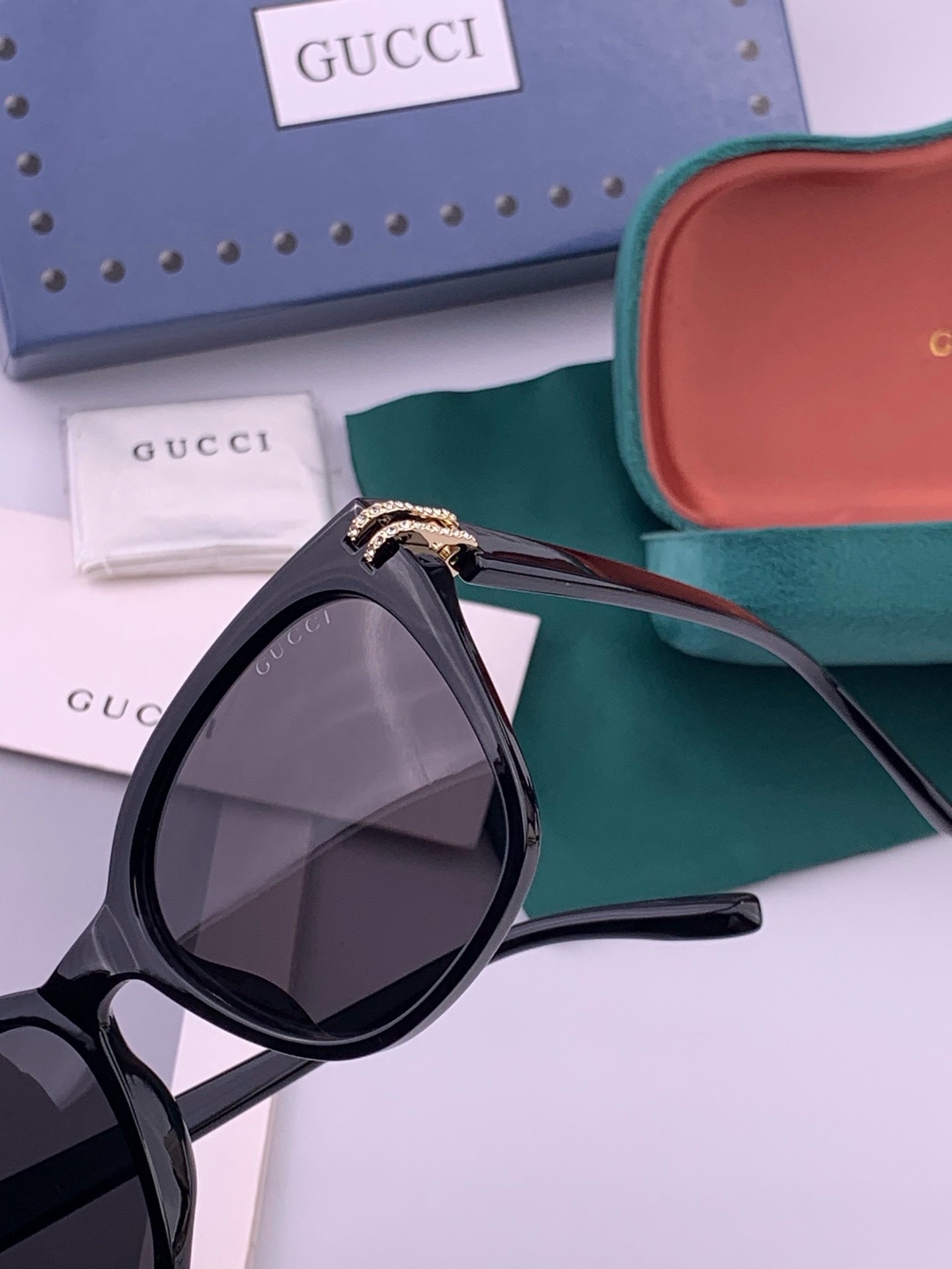 🔺GUCCI🔻古驰 GG圆框太阳镜 完美品质 🎓独特设计  适合各种脸型 亮相时装周 超时尚百搭 实物精致  情侣款 男