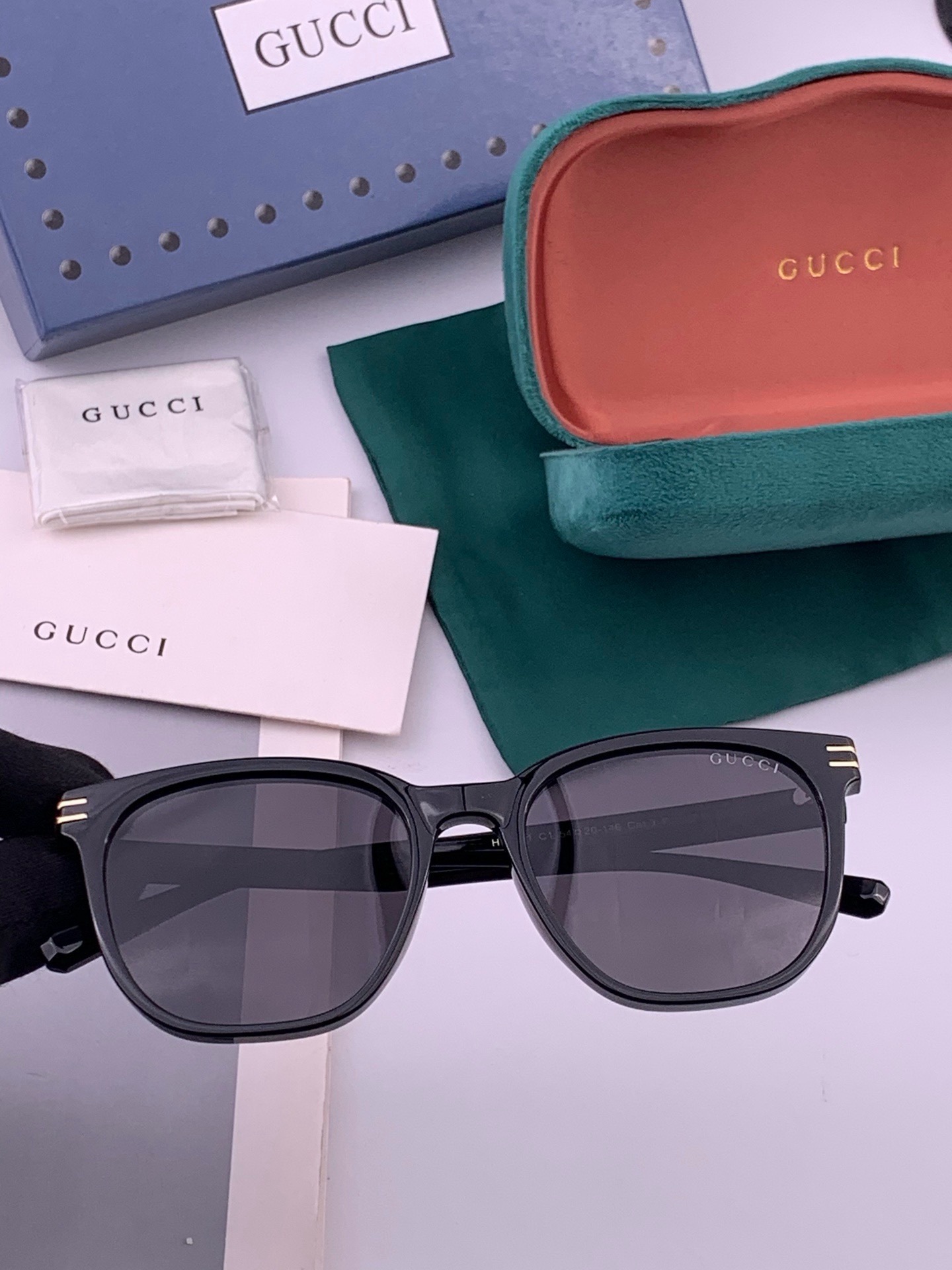 🔺GUCCI🔻古驰 GG圆框太阳镜 完美品质 🎓独特设计  适合各种脸型 亮相时装周 超时尚百搭 实物精致  情侣款 男