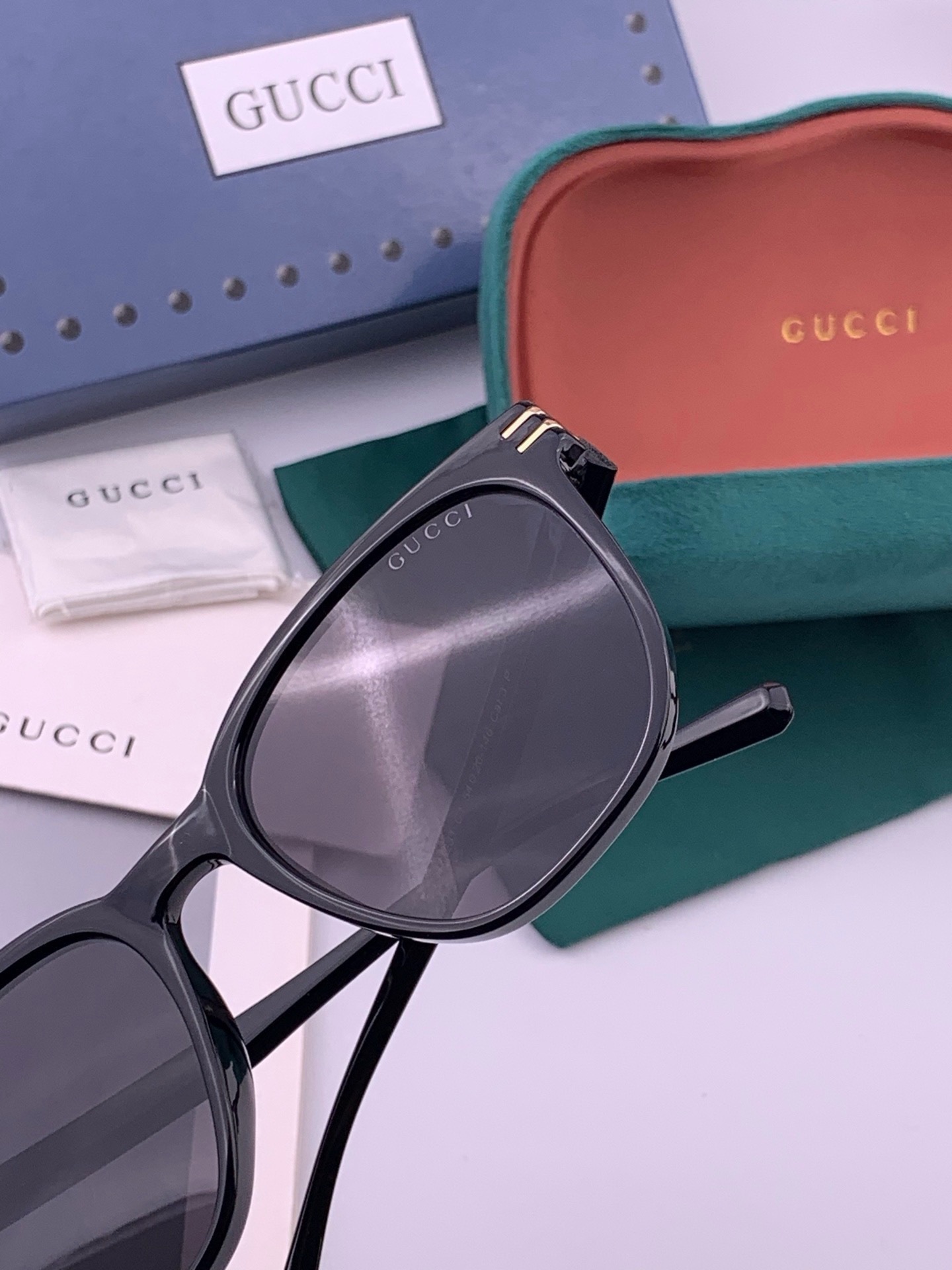 🔺GUCCI🔻古驰 GG圆框太阳镜 完美品质 🎓独特设计  适合各种脸型 亮相时装周 超时尚百搭 实物精致  情侣款 男