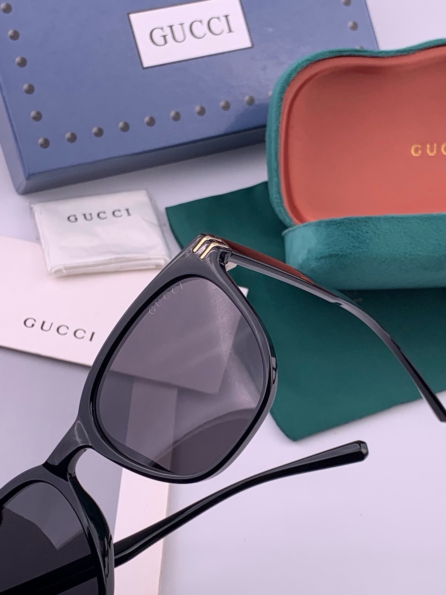 🔺GUCCI🔻古驰 GG圆框太阳镜 完美品质 🎓独特设计  适合各种脸型 亮相时装周 超时尚百搭 实物精致  情侣款 男