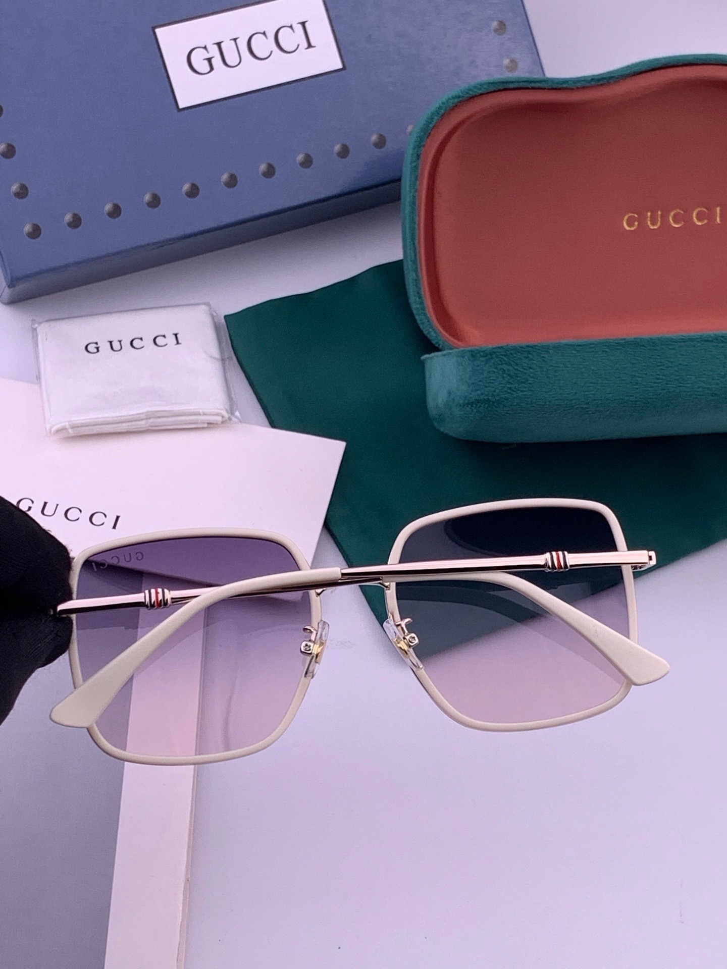 🔺 【GUCCI-偏光太阳镜】开春新款 潮流爆款 时尚圆框偏光太阳镜 高品质 佩戴舒适 网红潮款墨镜 女士高清偏光太阳镜