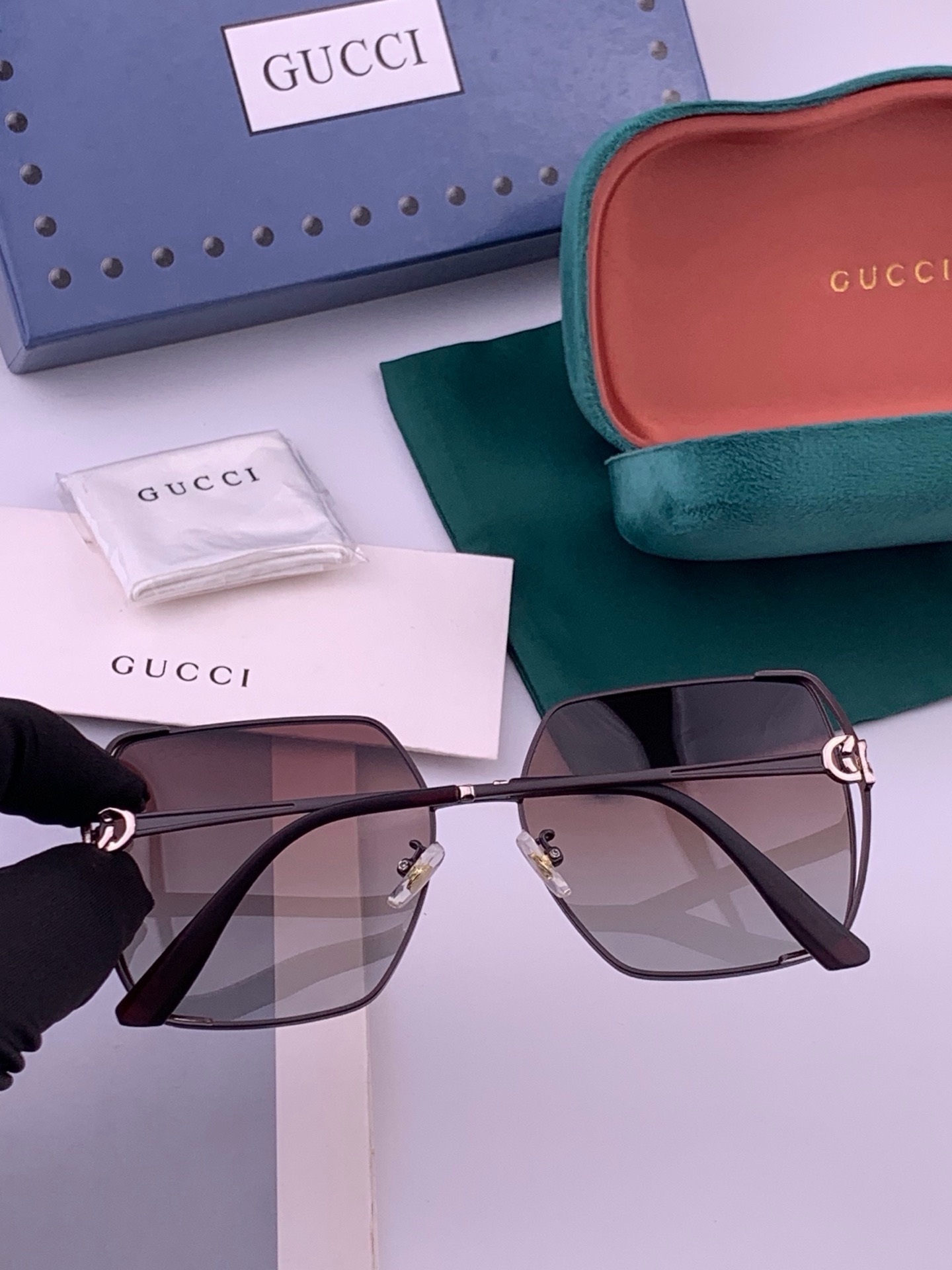 🔺 【GUCCI】开春新款 潮流爆款 时尚方框偏光太阳镜 高品质 佩戴舒适 网红潮款墨镜 女士高清偏光太阳镜🕶️ 🎉高品