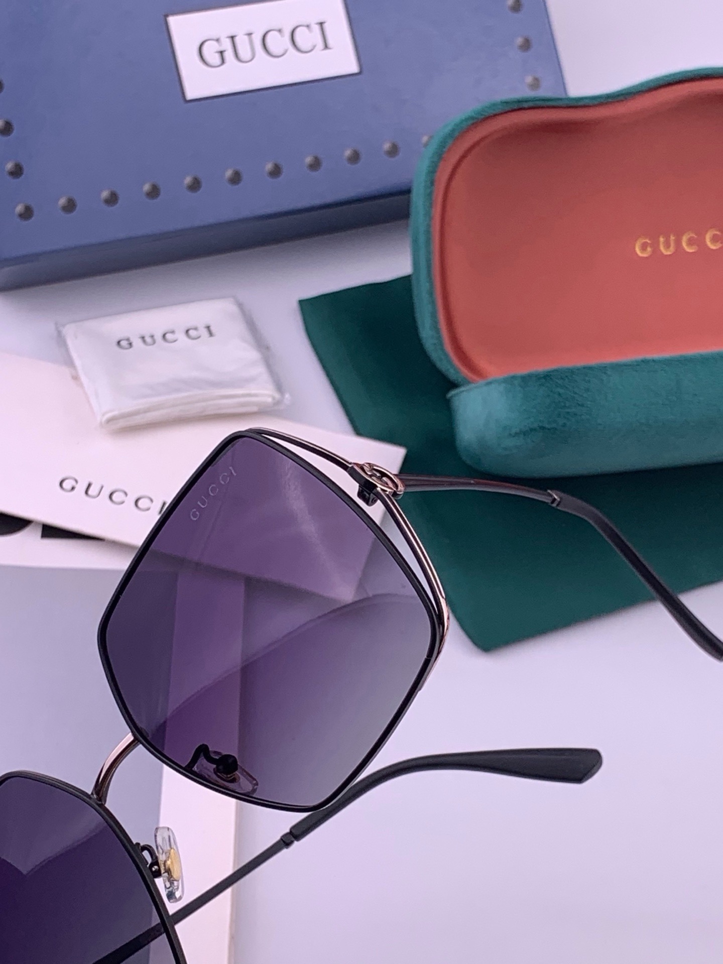 🔺 【GUCCI】开春新款 潮流爆款 时尚方框偏光太阳镜 高品质 佩戴舒适 网红潮款墨镜 女士高清偏光太阳镜🕶️ 🎉高品