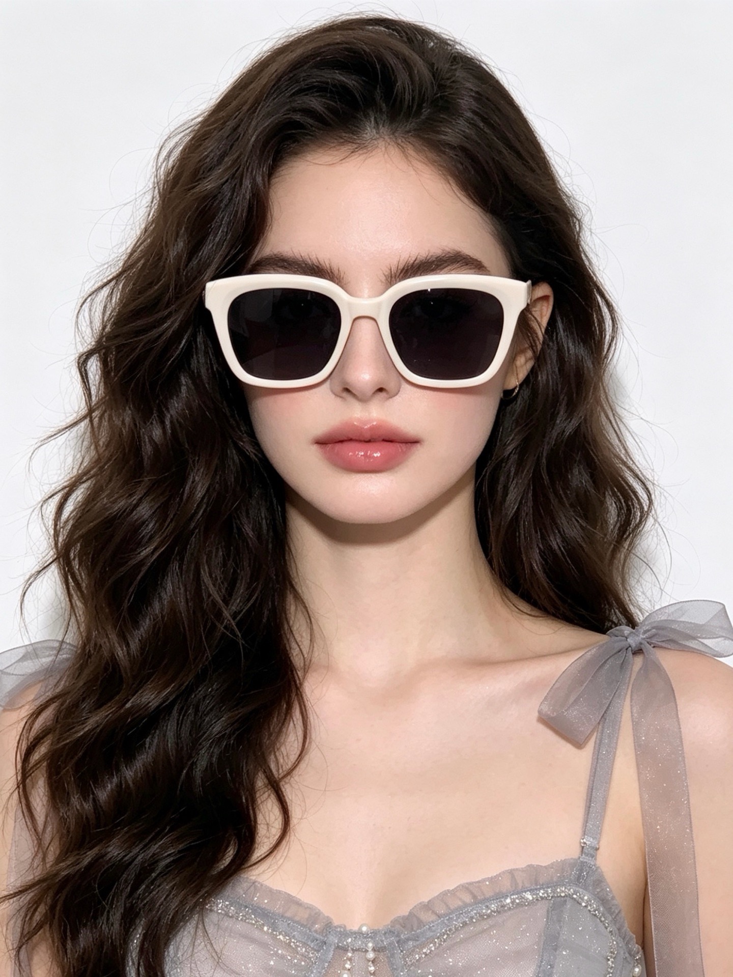 🔺 【GUCCI-偏光太阳镜】开春新款 潮流爆款 时尚方框偏光太阳镜 高品质 佩戴舒适 网红潮款墨镜 女士高清偏光太阳镜