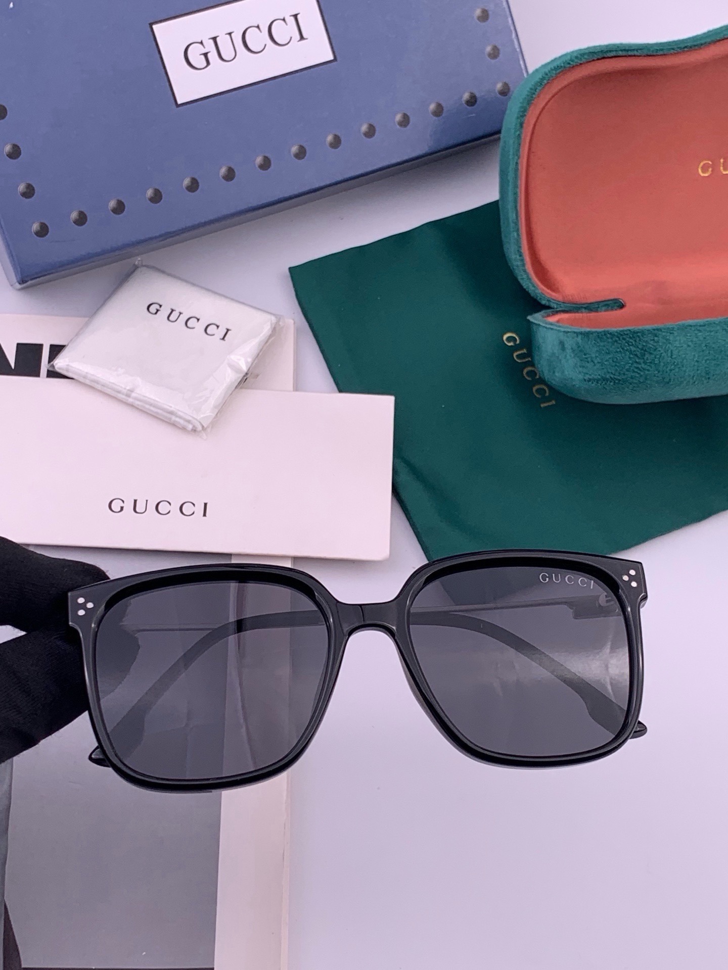 🔺 【GUCCI】开春新款 潮流爆款 时尚方框偏光太阳镜 高品质 佩戴舒适 网红潮款墨镜 女士高清尼龙偏光太阳镜🕶️ 🎉