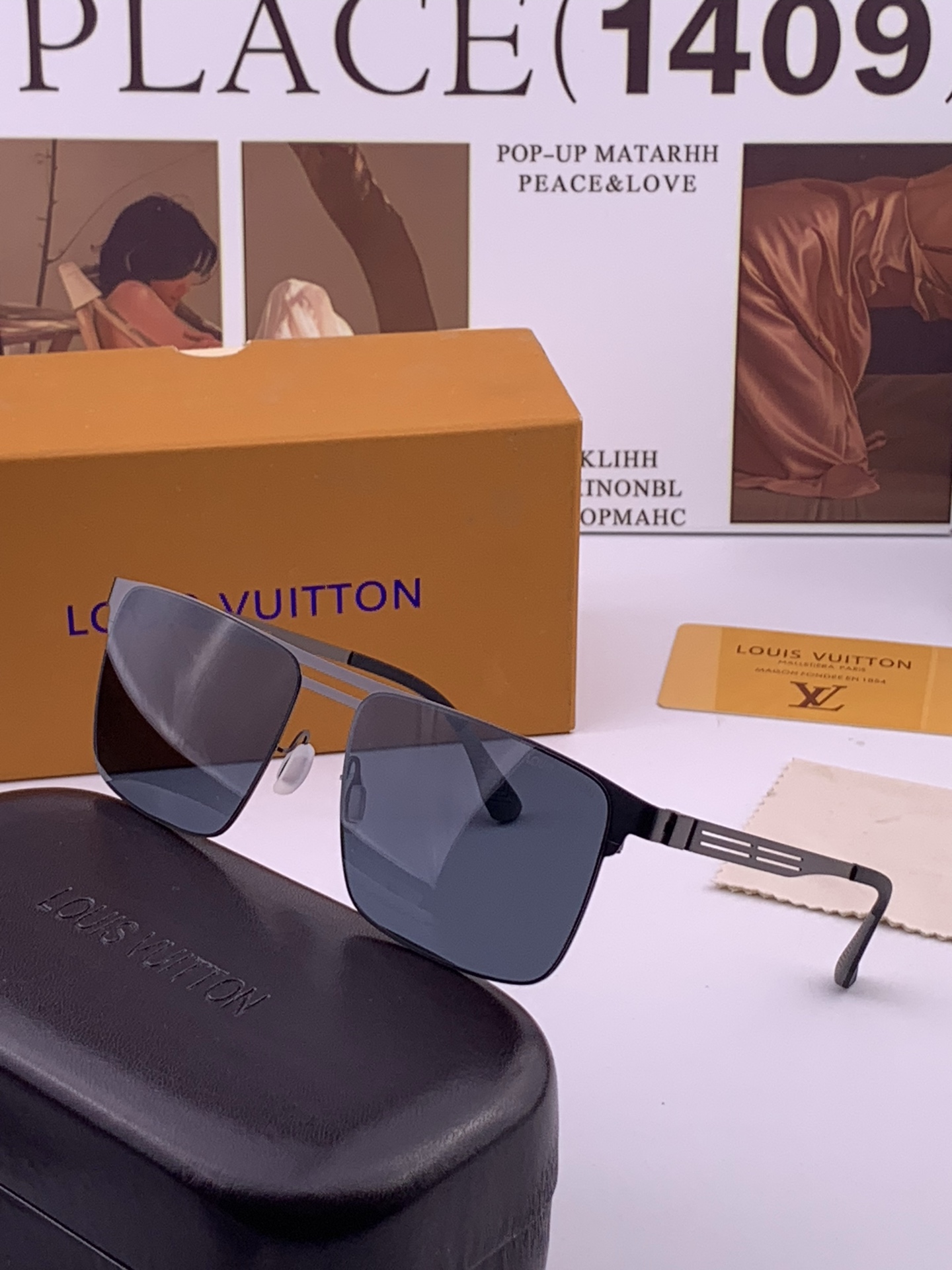 ♦️LV 新款男女情侣款太阳镜多边形墨镜iP电镀永不褪色 超轻超有弹性整幅眼镜无螺丝重要的是压不坏 高清镜片、精湛的工艺
