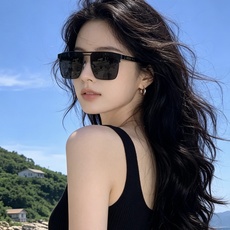 ♦️LV 新款男女情侣款太阳镜多边形墨镜iP电镀永不褪色 超轻超有弹性整幅眼镜无螺丝重要的是压不坏 高清镜片、精湛的工艺 ♦️LV 新款男女情侣款太阳镜多边形墨镜iP电镀永不褪色 超轻超有弹性整幅眼镜无螺丝重要的是压不坏 高清镜片、精湛的工艺