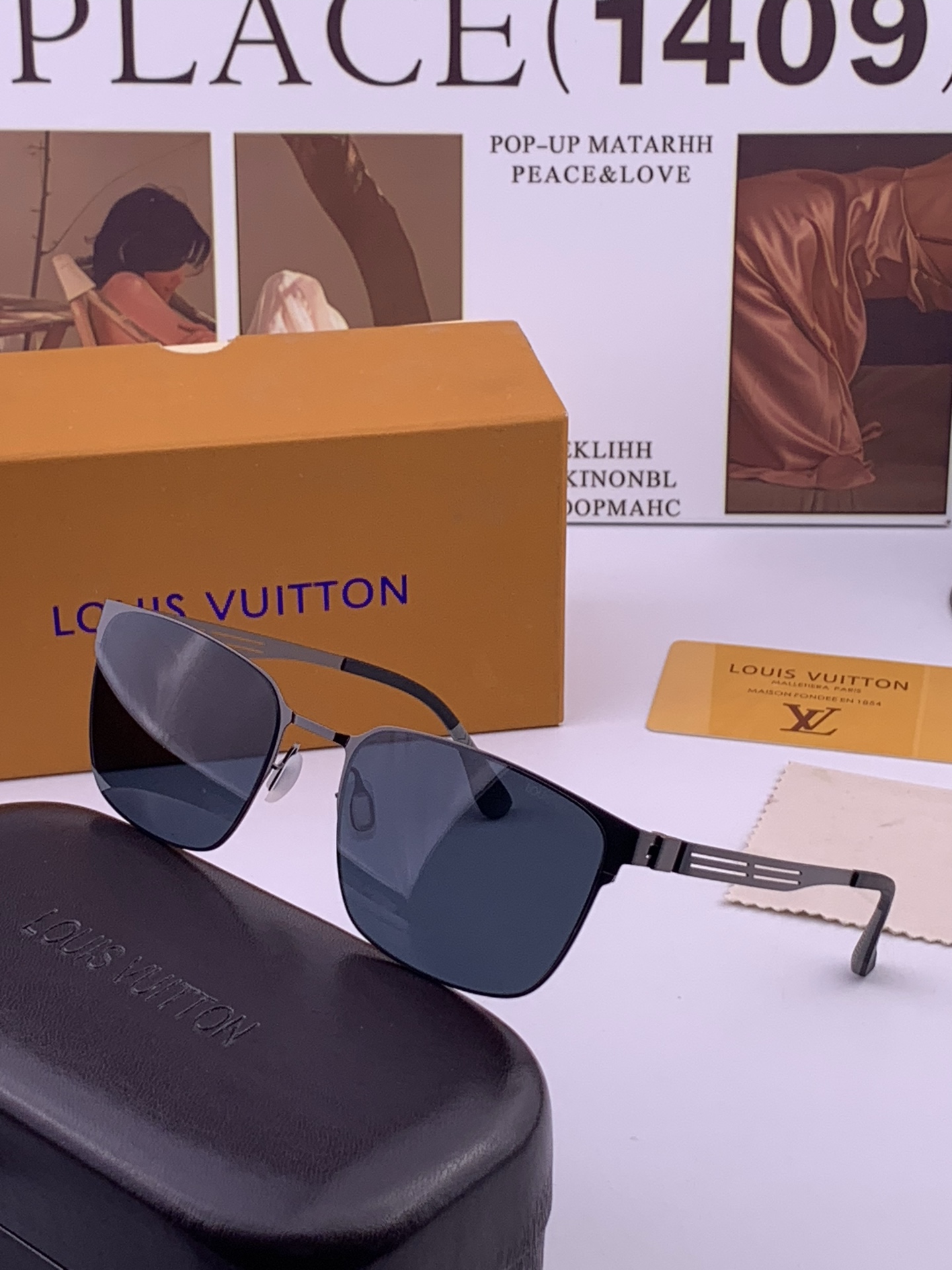 ♦️LV 新款男女情侣款太阳镜多边形墨镜iP电镀永不褪色 超轻超有弹性整幅眼镜无螺丝重要的是压不坏 高清镜片、精湛的工艺