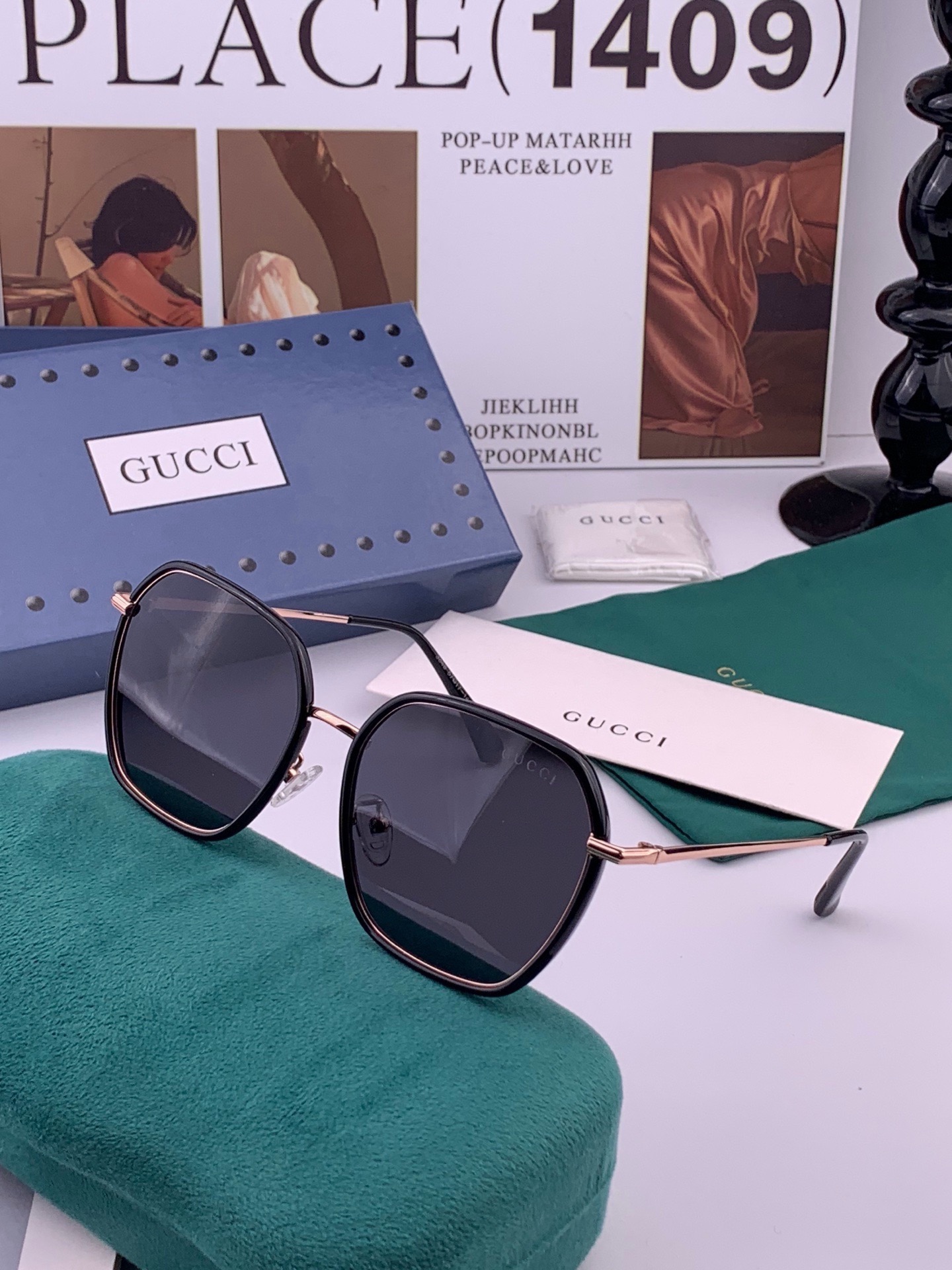 GUCCI 开春新款太阳镜 各路网红纷纷带起气场满分‼️ 俏皮甜美.上脸效果更佳.金属质感超好 型号：G8384