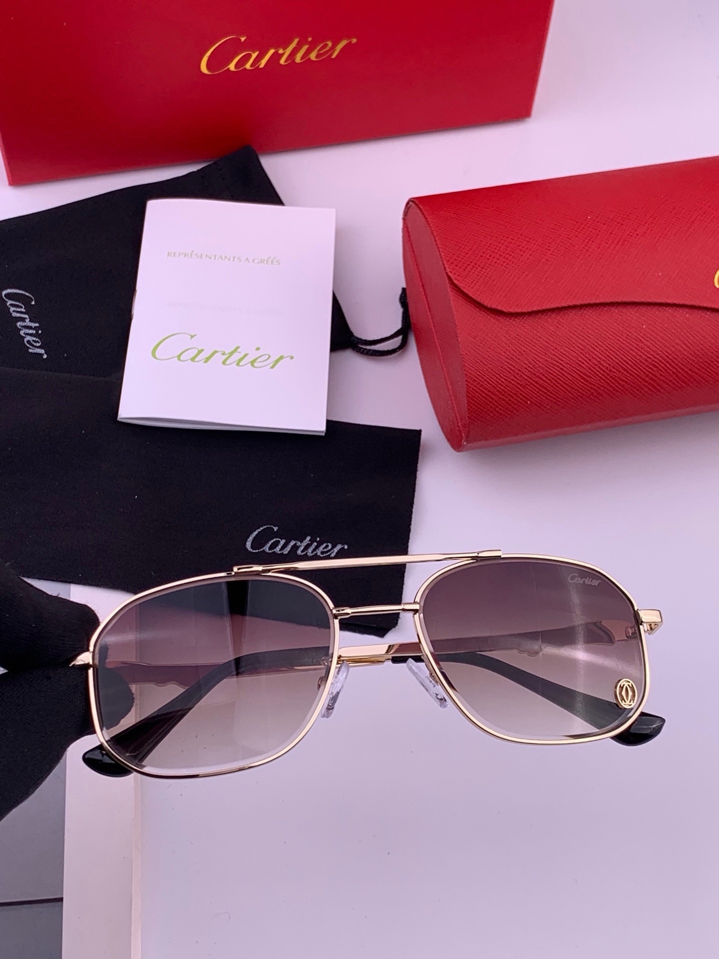 【卡地亚-cartier】 时尚高贵 很美手工🔝🔝高端品质 男女通用太阳眼镜 经典之作  有分量有质感的一款太阳镜  电