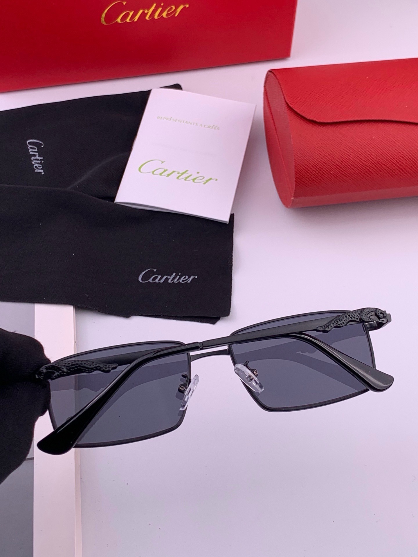 【卡地亚-cartier】 时尚高贵 很美手工🔝🔝高端品质 男女通用太阳眼镜 经典之作  有分量有质感的一款太阳镜  电