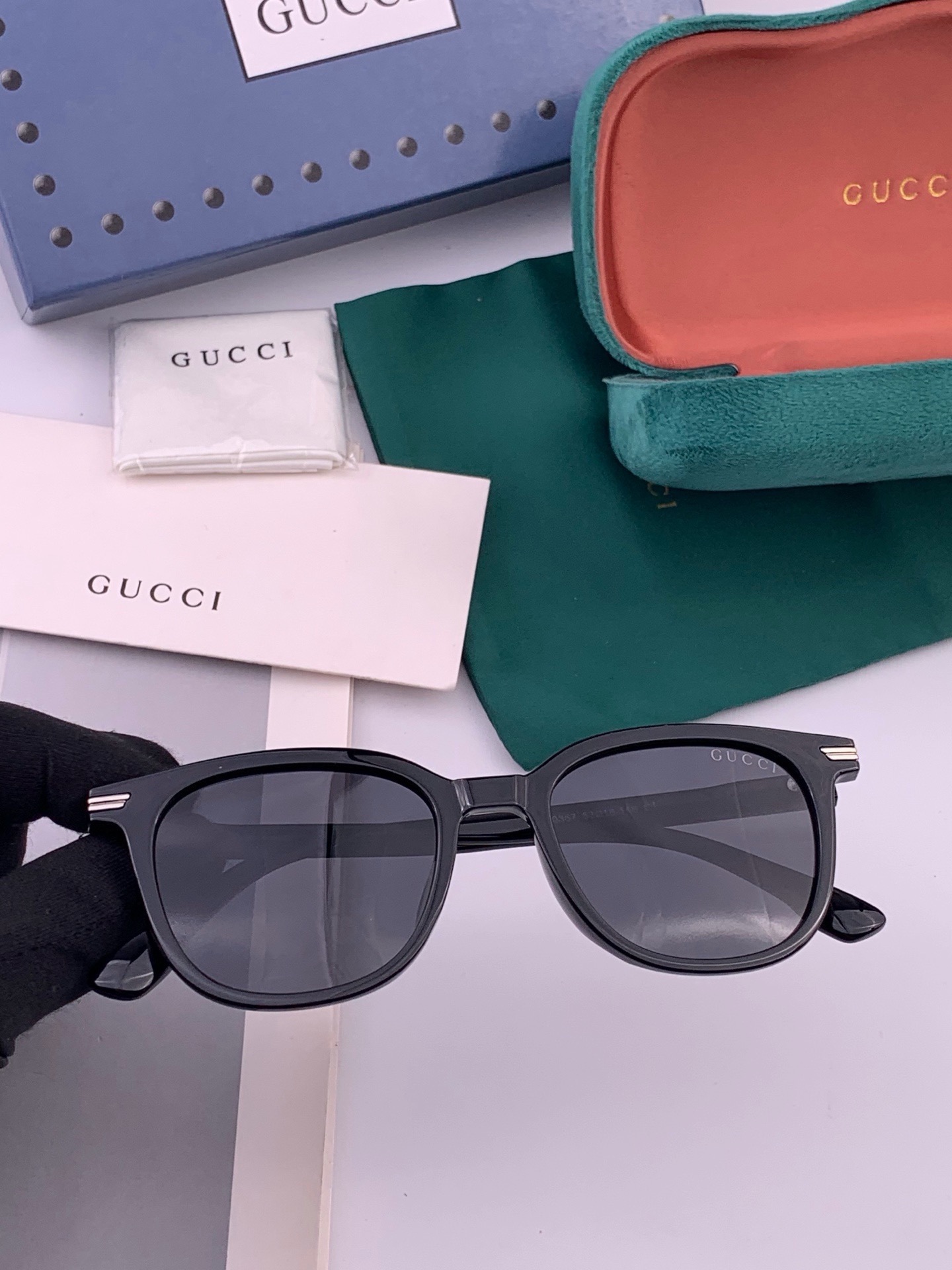 🔺 【GUCCI-偏光太阳镜】开春新款 潮流爆款 时尚偏光太阳镜 高品质 佩戴舒适 网红潮款墨镜 女士高清偏光太阳镜🕶️