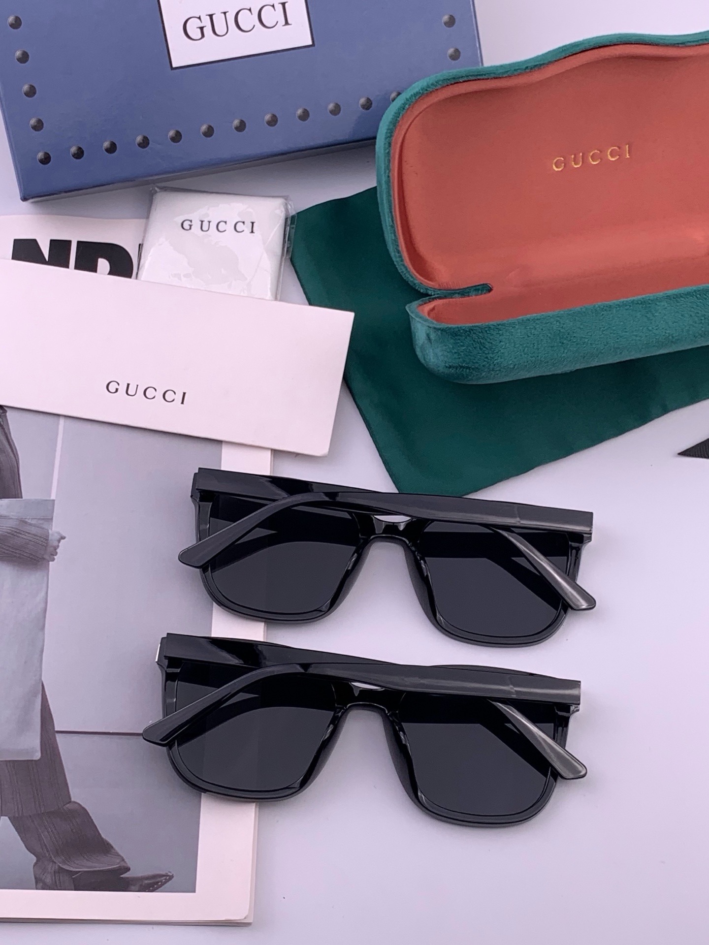 🆕   GUCCI  新款尼龙偏光太眼镜，情侣款时尚方框太阳镜佩戴舒适网红潮流款墨镜，大气女人范儿，大脸小脸都好看 ！型