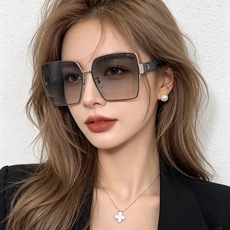 🆕 🔺 【DIOR-迪奥】开春新款 潮流爆款 时尚方框尼龙太阳镜 高品质 佩戴舒适 网红潮款墨镜 女士高清尼龙太阳镜🕶 🆕 🔺 【DIOR-迪奥】开春新款 潮流爆款 时尚方框尼龙太阳镜 高品质 佩戴舒适 网红潮款墨镜 女士高清尼龙太阳镜🕶