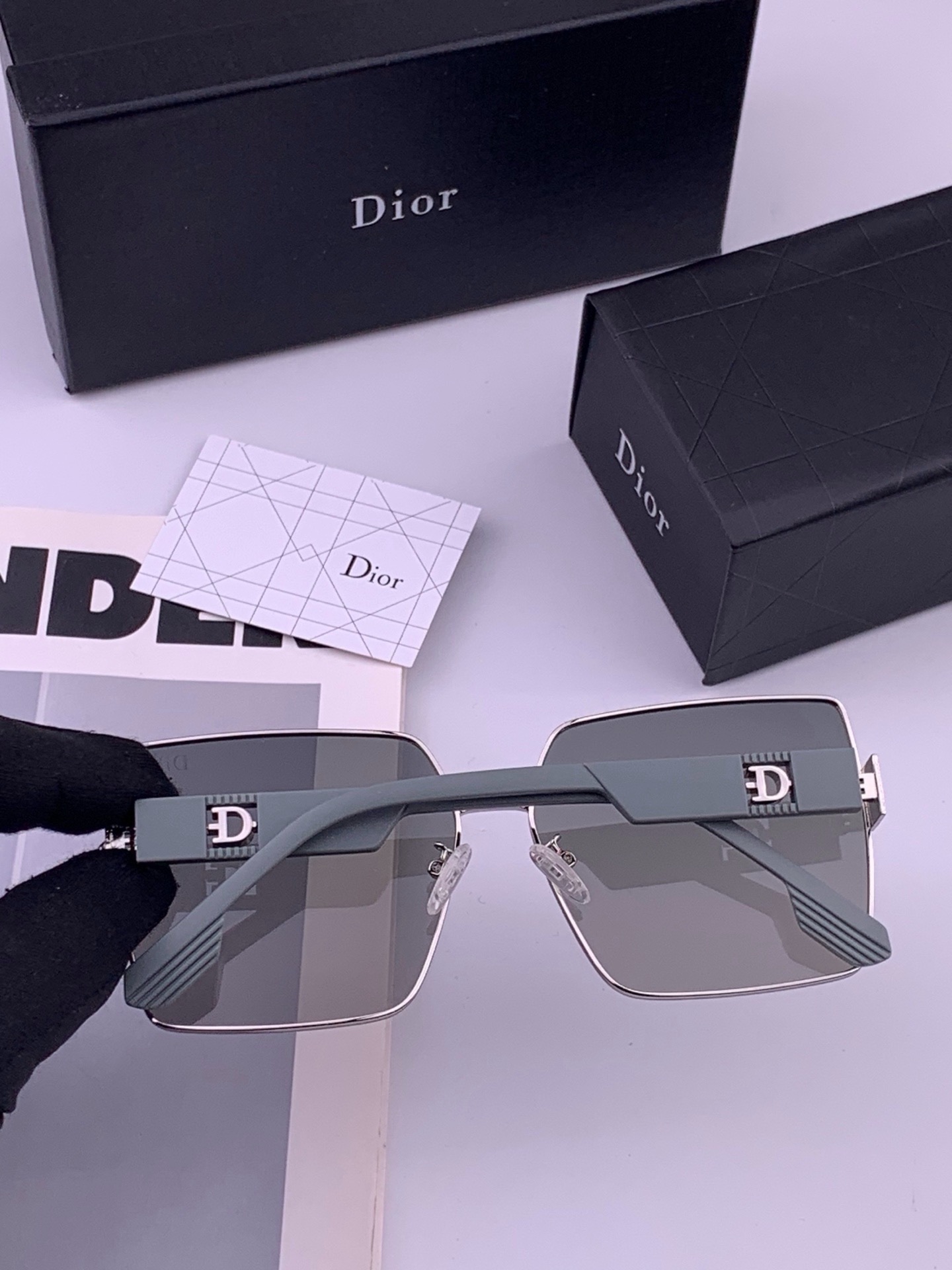 🆕  🔺 【DIOR-迪奥】开春新款 潮流爆款 时尚方框尼龙太阳镜 高品质 佩戴舒适 网红潮款墨镜 女士高清尼龙太阳镜🕶