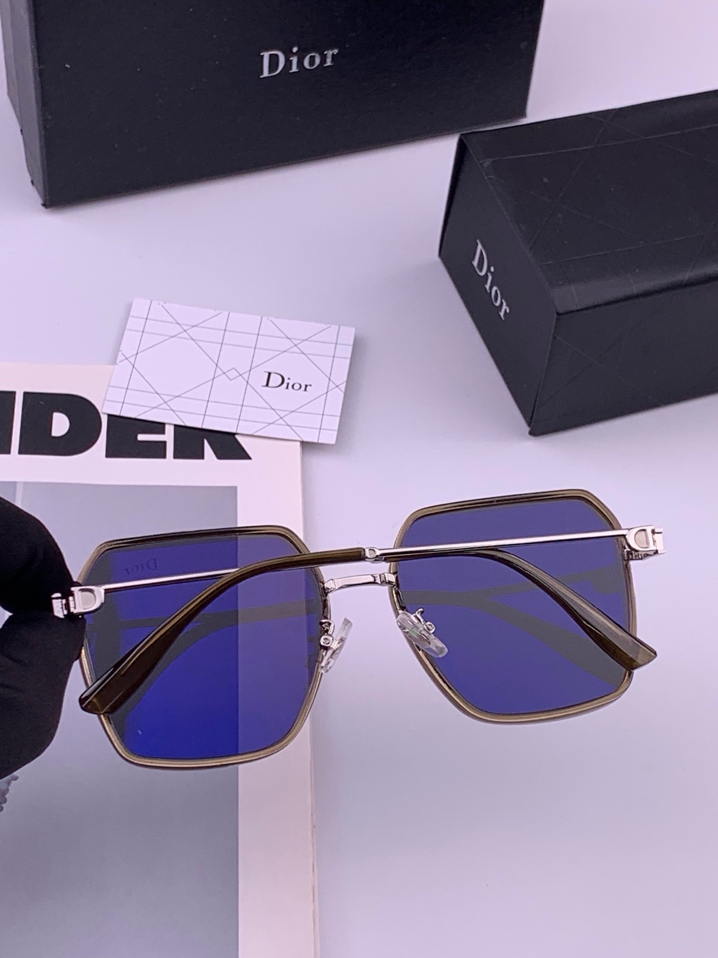 🆕  🔺 【DIOR-迪奥】开春新款 潮流爆款 时尚尼龙偏光太阳镜 高品质 佩戴舒适 网红潮款墨镜 型号：D7635