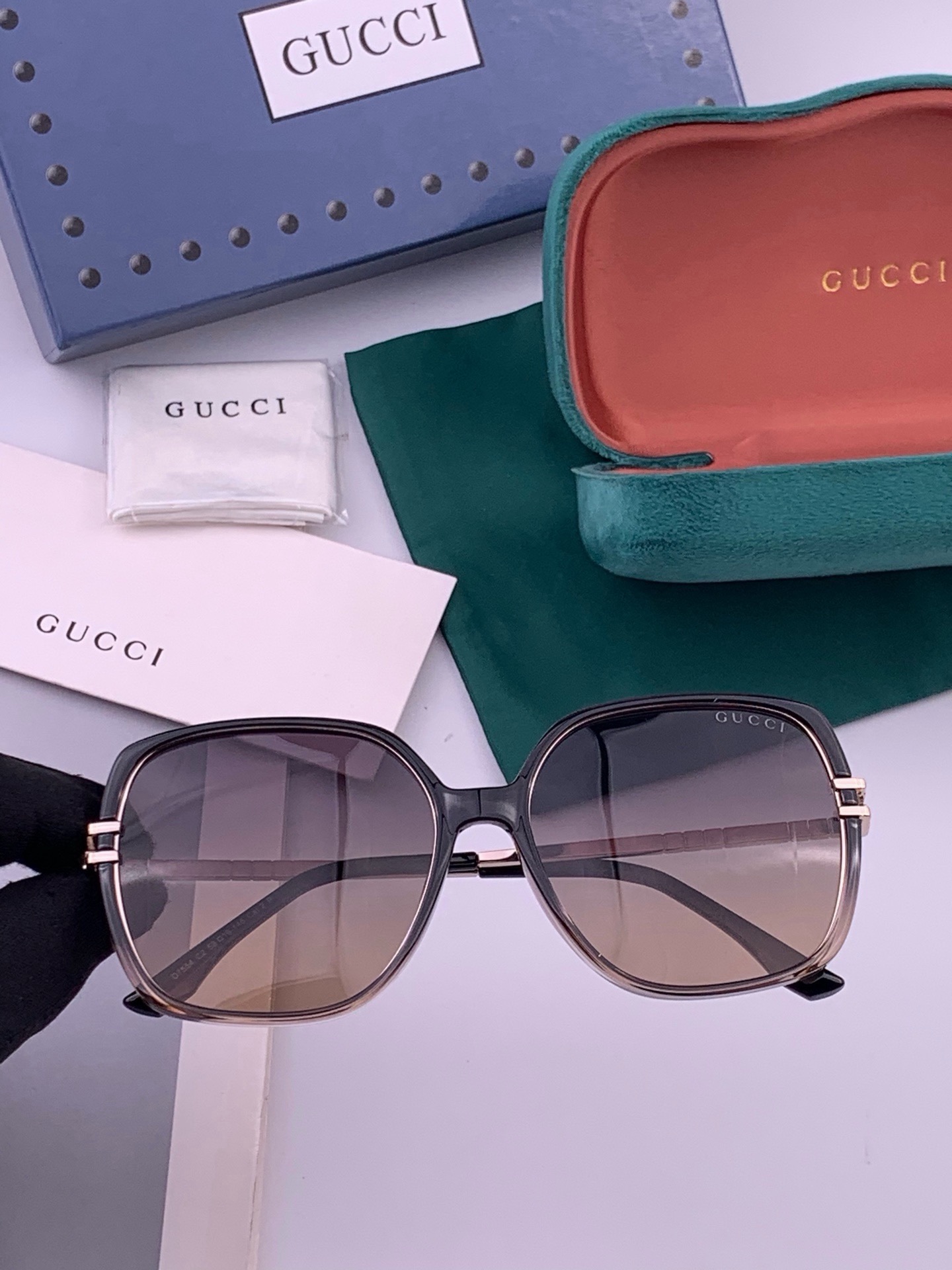 🆕  🔺 【GUCCI-偏光太阳镜】开春新款 潮流爆款 时尚圆框偏光太阳镜 高品质 佩戴舒适 网红潮款墨镜 女士高清偏光