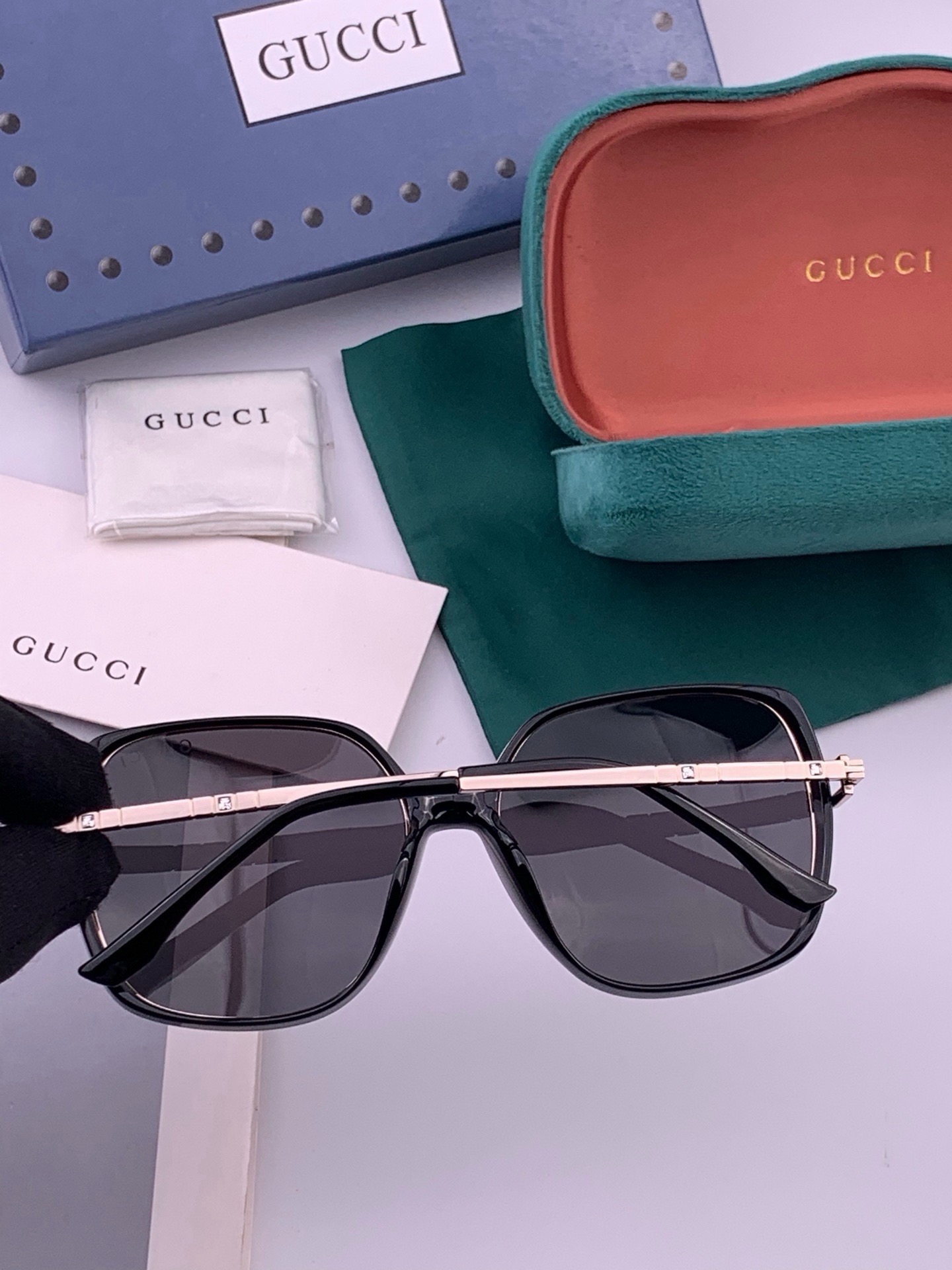 🆕  🔺 【GUCCI-偏光太阳镜】开春新款 潮流爆款 时尚圆框偏光太阳镜 高品质 佩戴舒适 网红潮款墨镜 女士高清偏光