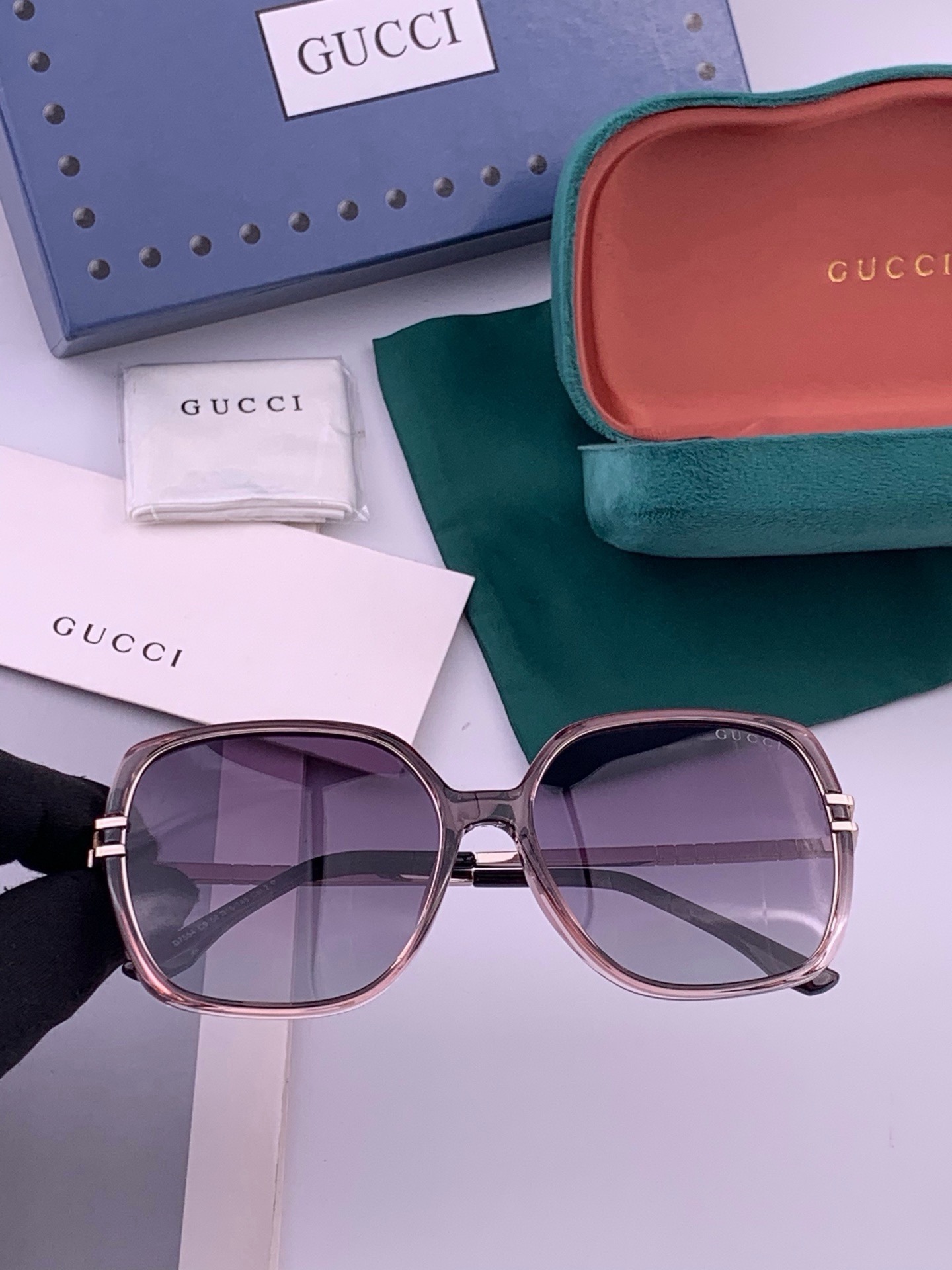 🆕  🔺 【GUCCI-偏光太阳镜】开春新款 潮流爆款 时尚圆框偏光太阳镜 高品质 佩戴舒适 网红潮款墨镜 女士高清偏光