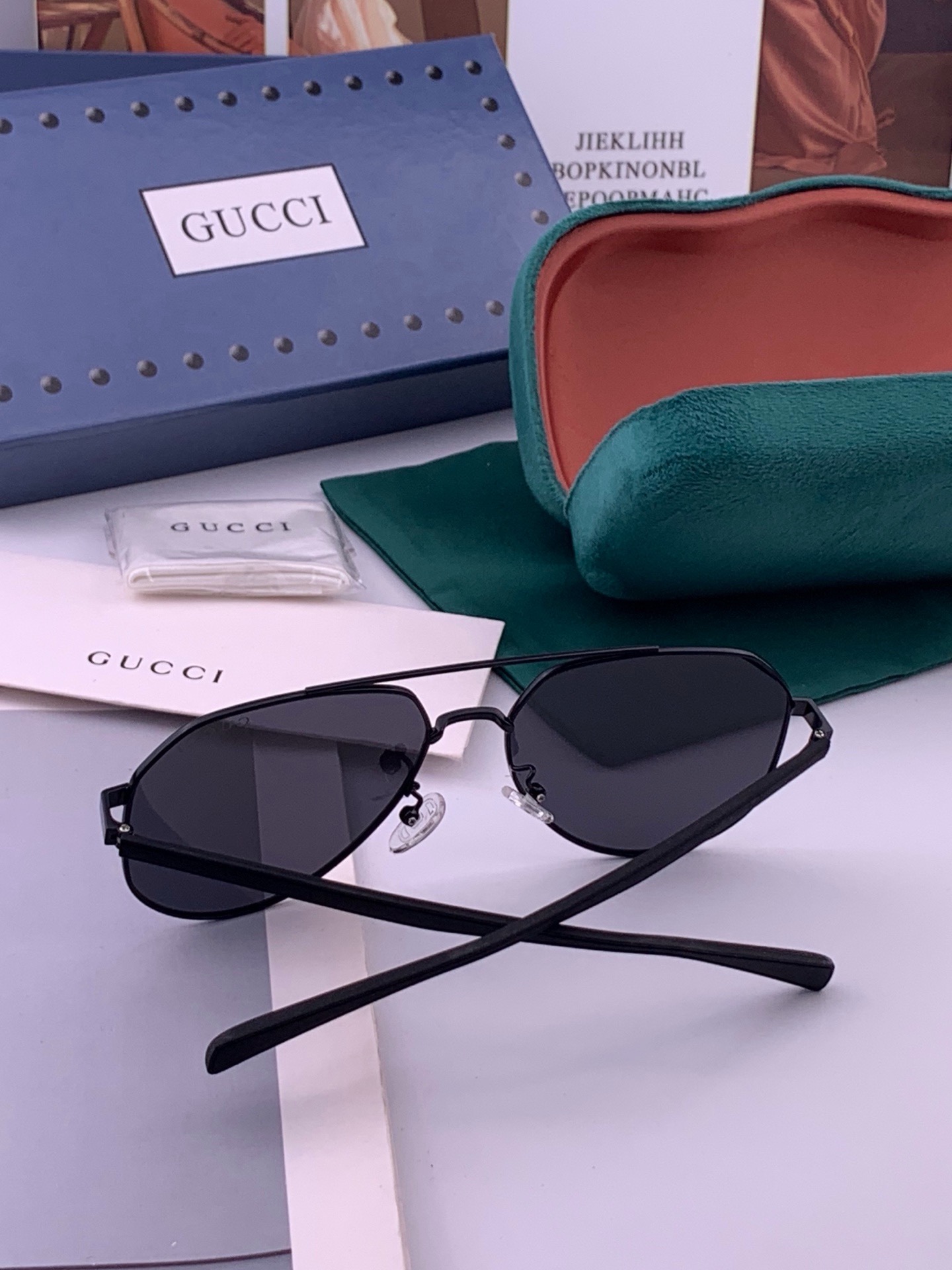 🆕   Gucci 🔥  高品质男女款墨镜   👍 进口宝丽来偏光镜片  🔥蛤蟆镜 开车钓鱼都可 🔥百搭显瘦墨镜韩版男士