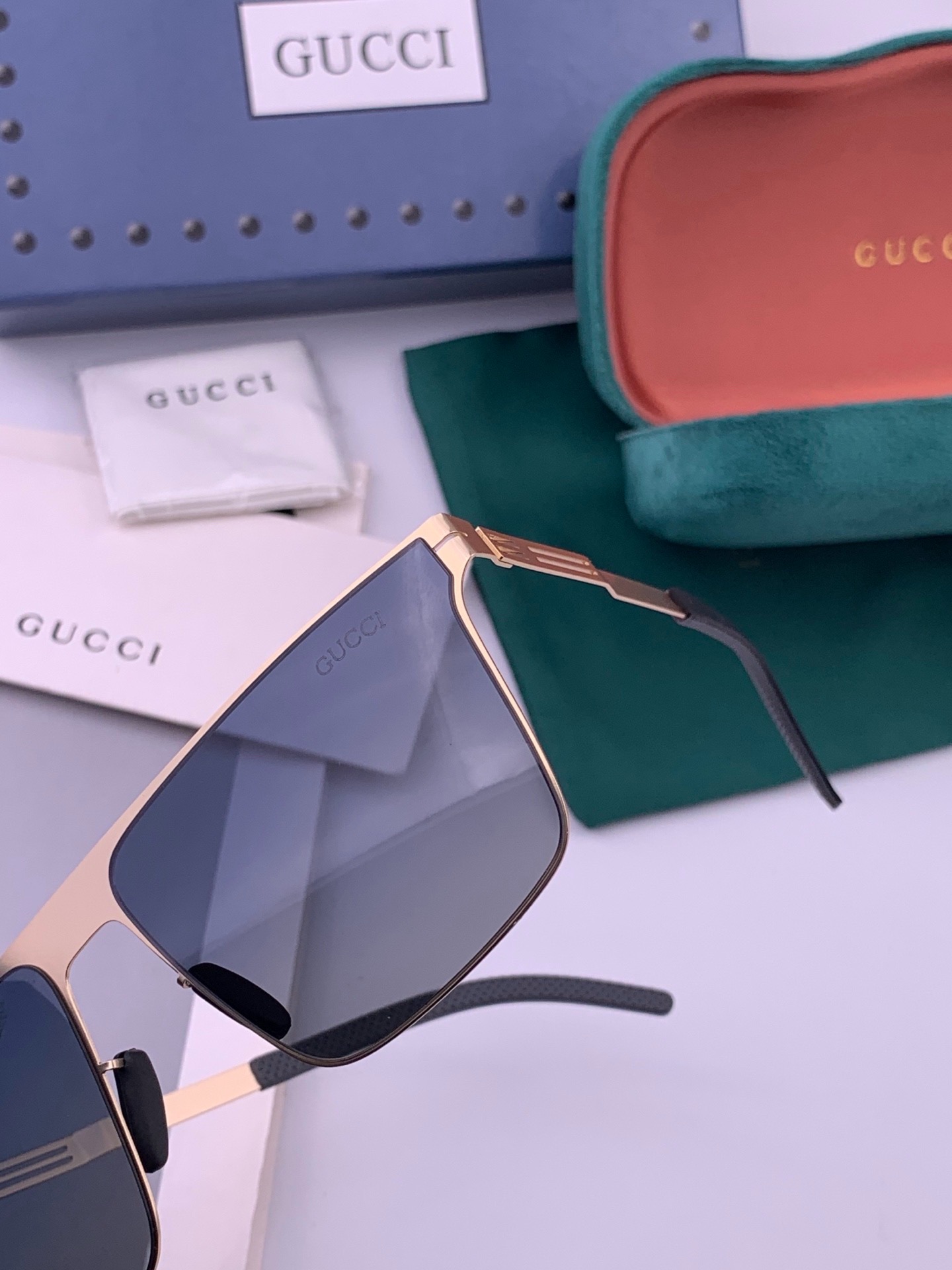 🆕 ♦️ GUCCI 新款男女情侣款太阳镜多边形墨镜i🆕 P电镀永不褪色 超轻超有弹性整幅眼镜无螺丝重要的是压不坏 高清