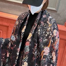 🆕 会发光发亮的围巾 羊绒新款🆕👏买了都说好看‼️推荐💕爱马仕羊绒方巾,顶级工艺超值‼️爱马仕专柜爆款🎁💟立体呈现图 🆕 会发光发亮的围巾 羊绒新款🆕👏买了都说好看‼️推荐💕爱马仕羊绒方巾,顶级工艺超值‼️爱马仕专柜爆款🎁💟立体呈现图
