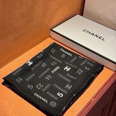 🆕 上新❤️ 【Chanel】 经典茶花优雅Coco风,Chanel最新菱格丝绒大方巾~气质到骨子里,香奶奶新一季 🆕 上新❤️ 【Chanel】 经典茶花优雅Coco风,Chanel最新菱格丝绒大方巾~气质到骨子里,香奶奶新一季