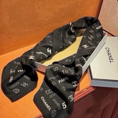 🆕 上新❤️ 【Chanel】 经典茶花优雅Coco风,Chanel最新菱格丝绒大方巾~气质到骨子里,香奶奶新一季 🆕 上新❤️ 【Chanel】 经典茶花优雅Coco风,Chanel最新菱格丝绒大方巾~气质到骨子里,香奶奶新一季