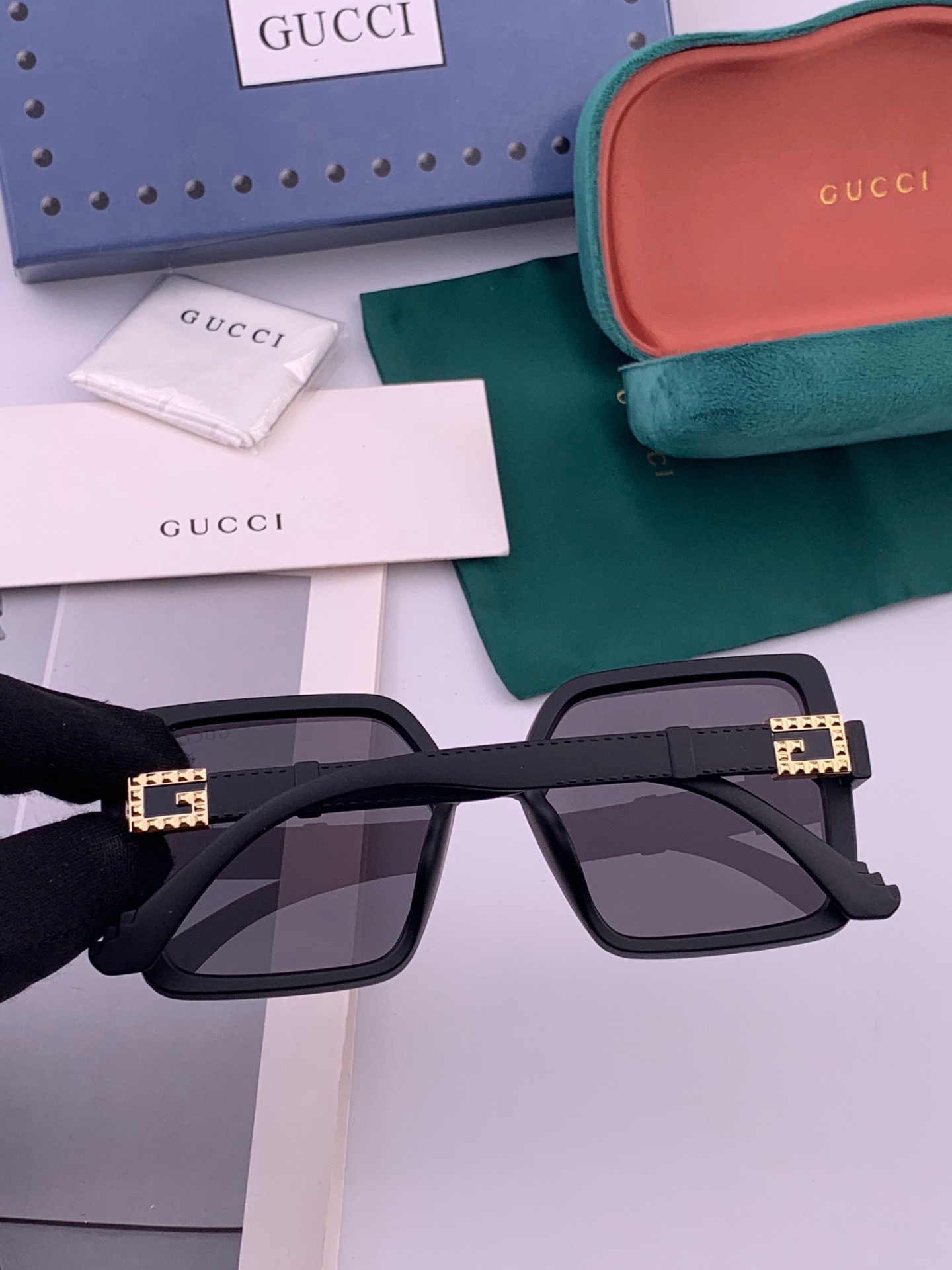 🆕  新款！新款出货！ 女士高清加厚偏光太阳镜🕶️ 🎉💍新款GUCCI偏光太阳镜[得意]开车驾驶镜时尚墨镜💐💐🌸世界顶级