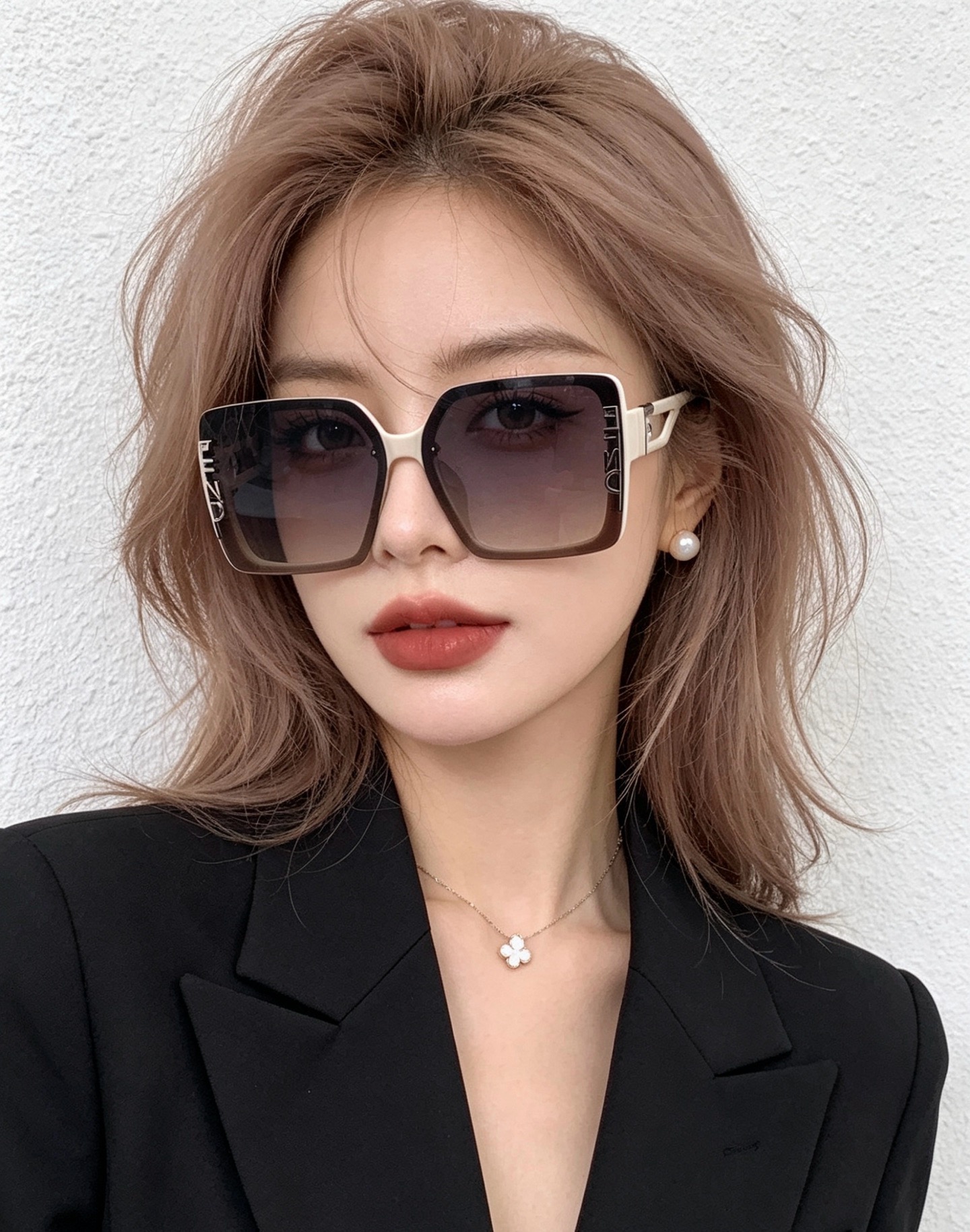 🆕   🔺 【芬迪】开春新款 潮流爆款 时尚方框偏光太阳镜 高品质 佩戴舒适 网红潮款墨镜 女士高清偏光太阳镜🕶️ 🎉高