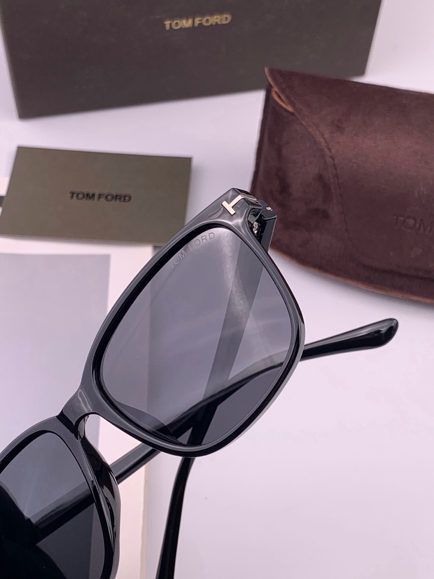 🆕 【TOMFORD】汤姆福特 爆款来袭！经典火爆作品 重磅出击 ！超经典偏光眼镜，时刻展现时尚大牌风范！我心动，💓我选