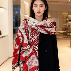 🆕 LV x TM 140披肩 【140顶级丝绒双面同色披肩】 本款L Multicolor披肩出自路易威登与知名日本 🆕 LV x TM 140披肩 【140顶级丝绒双面同色披肩】 本款L Multicolor披肩出自路易威登与知名日本