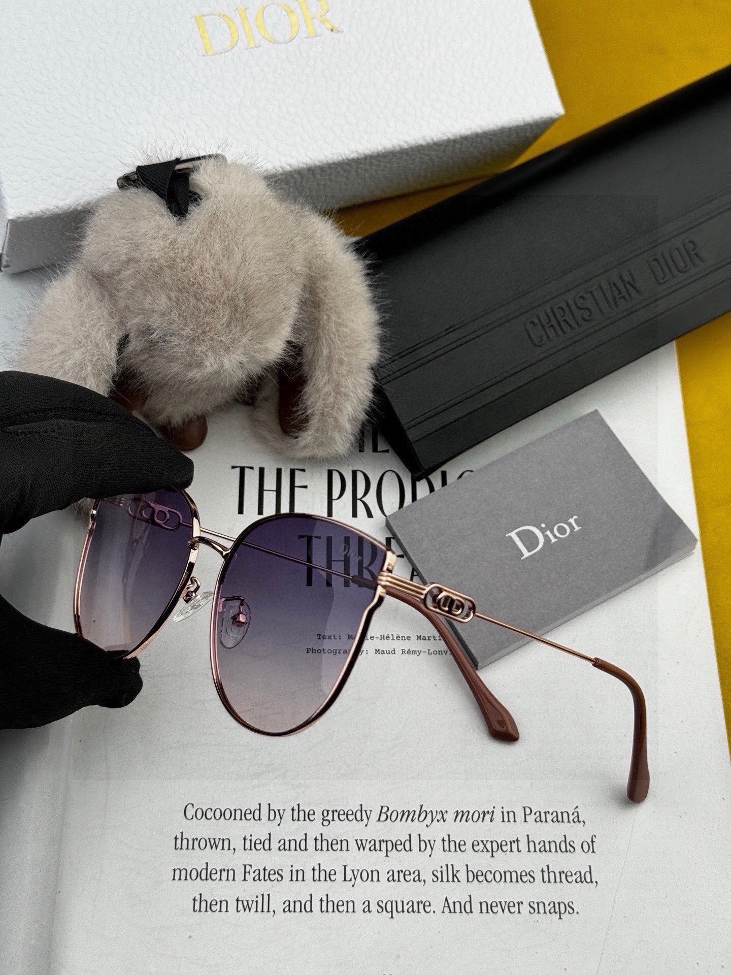 🆕   DIOR🌋☔️时尚圆框太阳镜镜片 顶级奢侈品[强] 高品质[胜利][亲亲]🍦🍨 [得意] 气质非凡😄 🍫🍪女士开