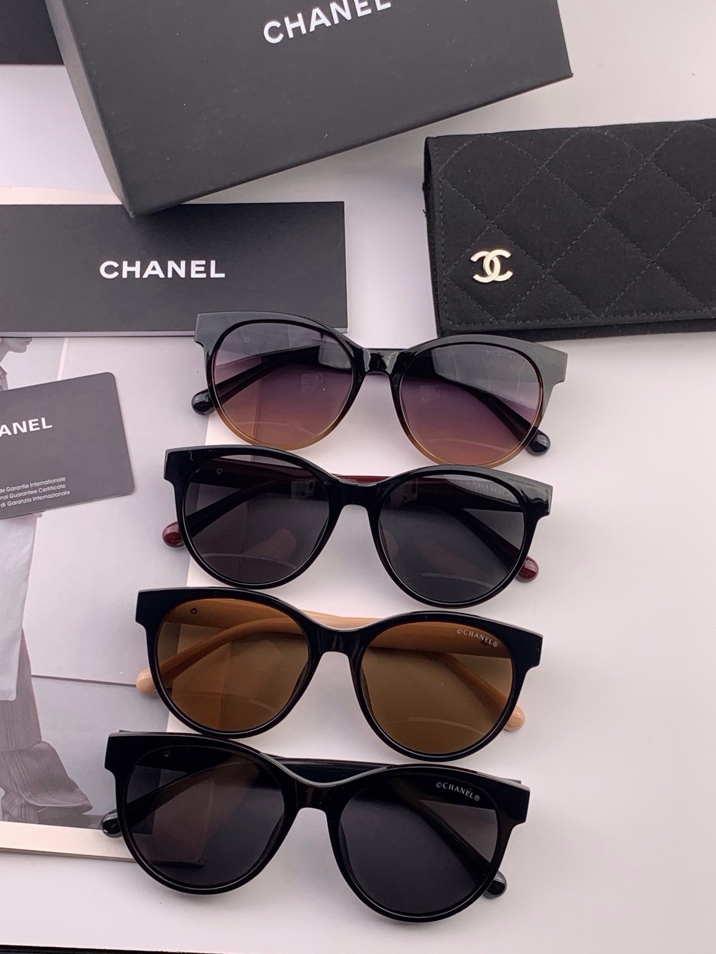 🆕   【CHANEL】香奈儿 新款潮流爆款 时尚圆框太阳镜 佩戴舒适 网红潮款墨镜  女士高清加厚偏光太阳镜🕶️ 🎉高