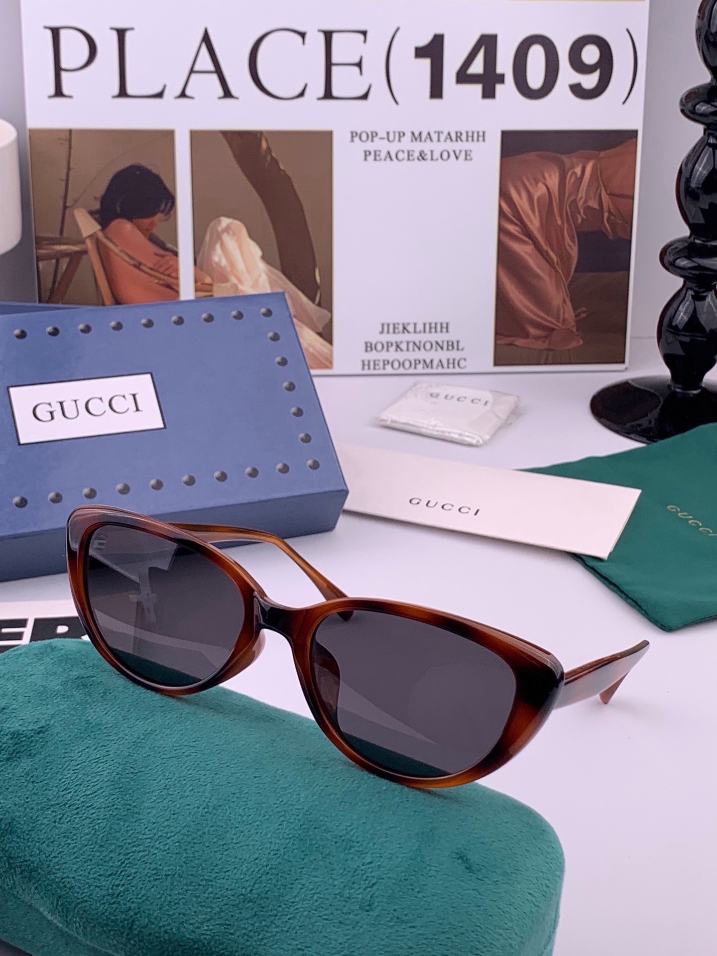 🆕   GUCCI  新款偏光太眼镜，情侣款时尚方框太阳镜佩戴舒适网红潮流款墨镜，大气女人范儿，大脸小脸都好看 ！型号：