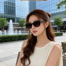 🆕 GUCCI 新款偏光太眼镜,情侣款时尚方框太阳镜佩戴舒适网红潮流款墨镜,大气女人范儿,大脸小脸都好看 !型号: 🆕 GUCCI 新款偏光太眼镜,情侣款时尚方框太阳镜佩戴舒适网红潮流款墨镜,大气女人范儿,大脸小脸都好看 !型号:
