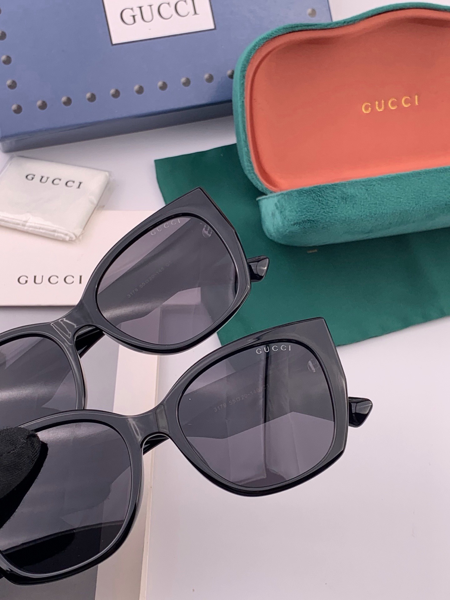 🆕  🔺 【GUCCI-偏光太阳镜】开春新款 潮流爆款 时尚方框偏光太阳镜 高品质 佩戴舒适 网红潮款墨镜 女士高清偏光