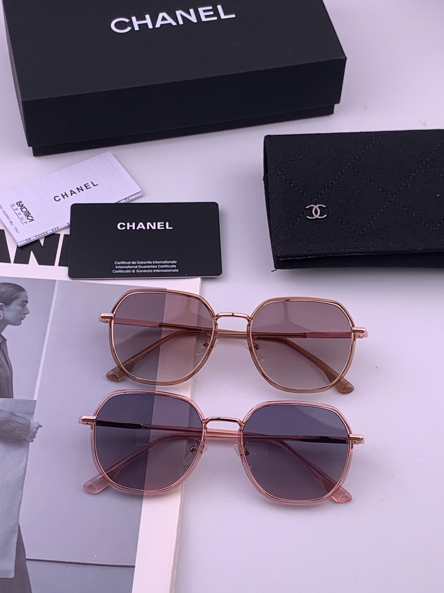 🆕    新品CHANEL 香奈儿太阳镜以独特魅力和前卫风格诠释春夏最新眼镜，质感超好佩带舒适 型号：CH9375