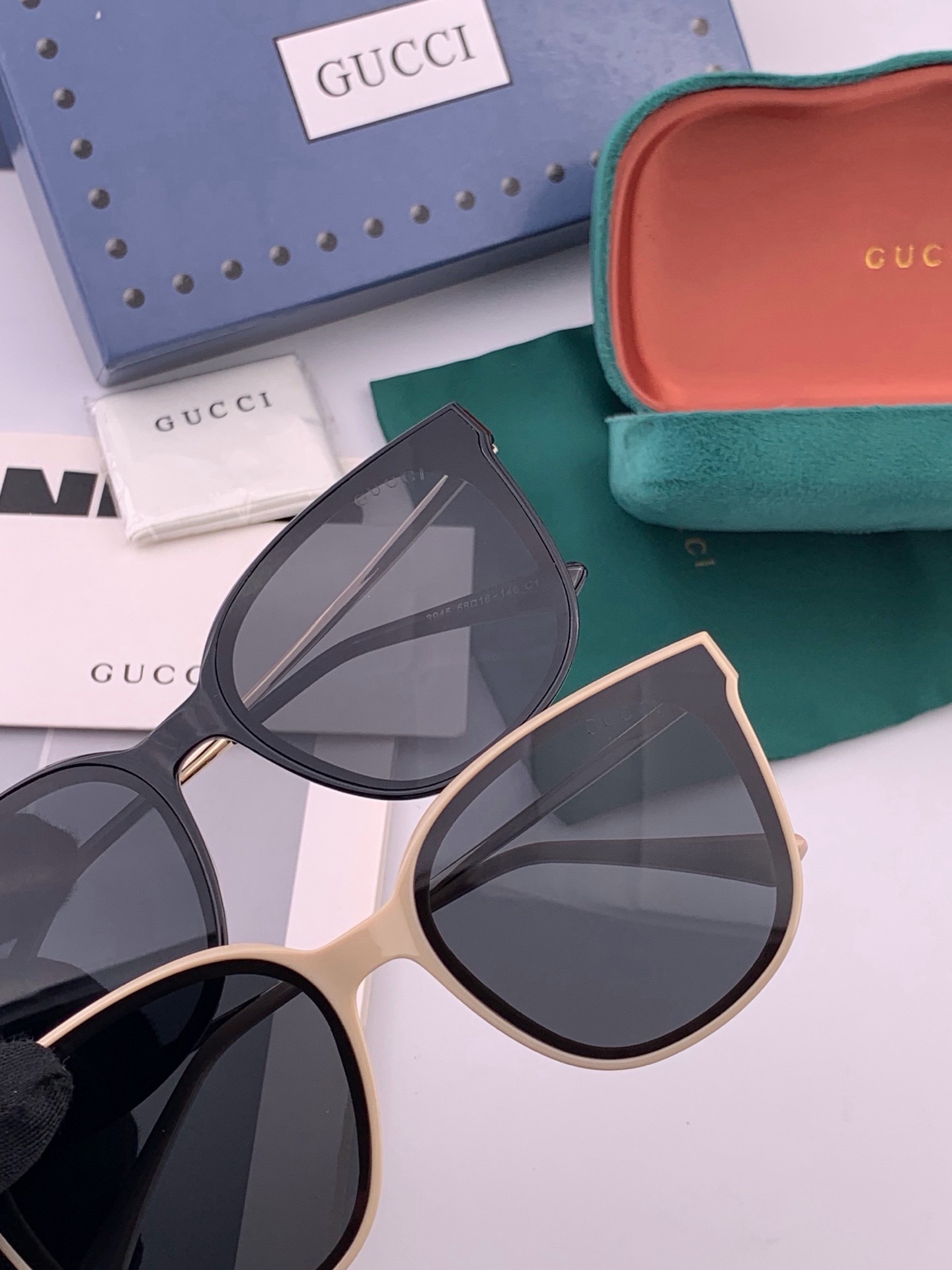 🆕   GUCCI  新款尼龙偏光太眼镜，情侣款时尚方框太阳镜佩戴舒适网红潮流款墨镜，大气女人范儿，大脸小脸都好看 ！型