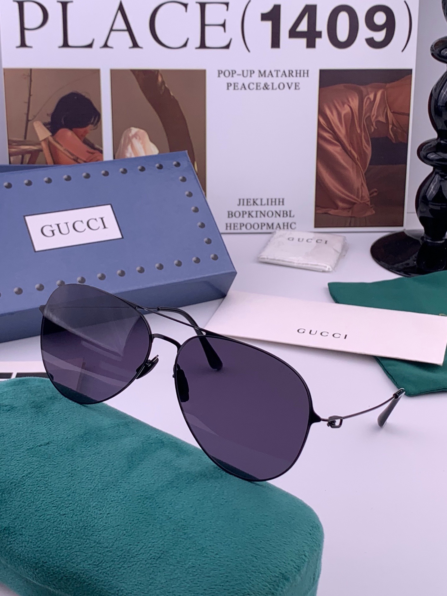 🆕   Gucci 春夏新款超轻无螺丝压不坏系列情侣款太阳镜高清尼龙镜片🦅完美品质，适合各种脸型，经典太阳镜亮相时装周.