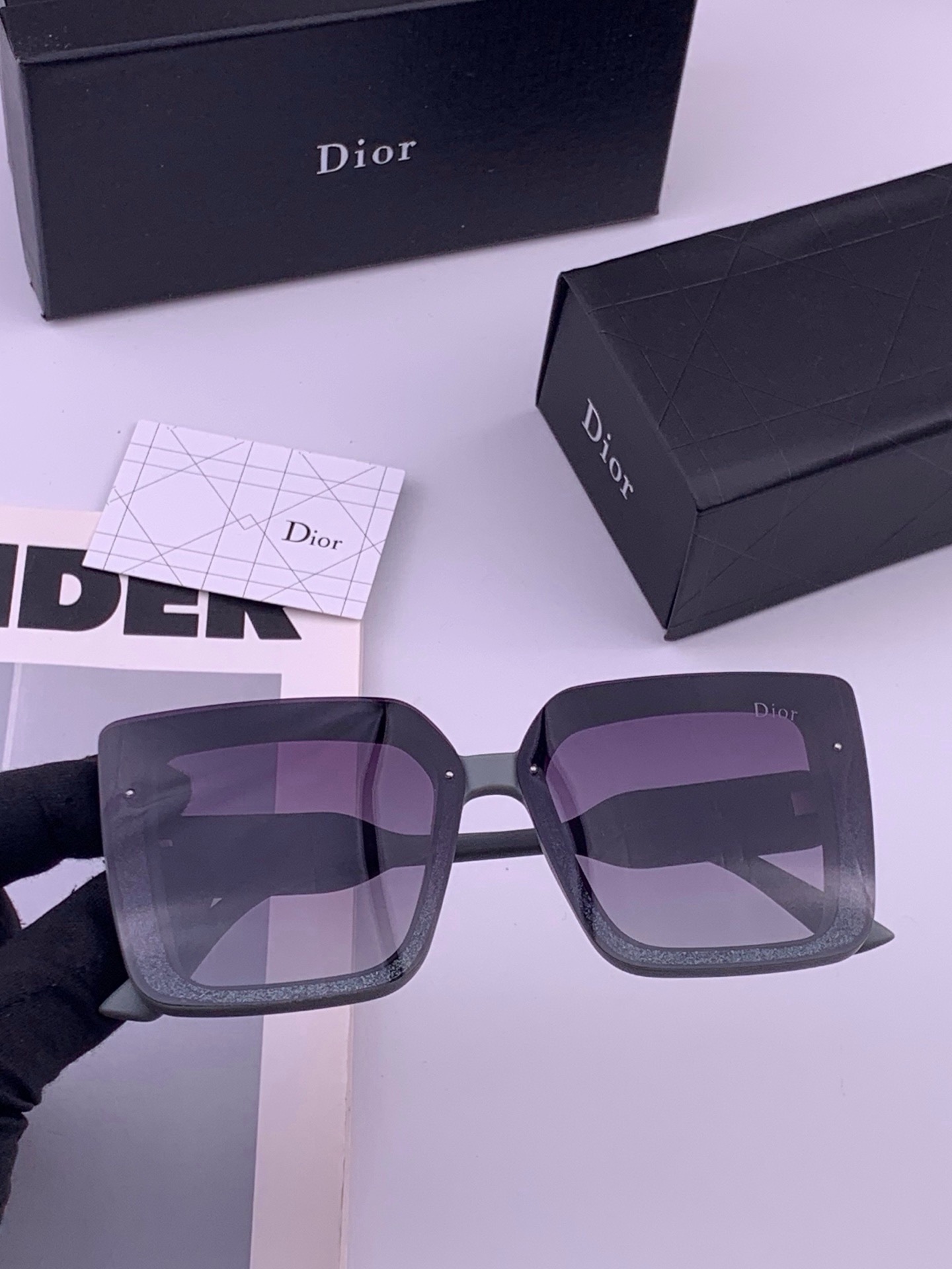 🆕  🔺 【DIOR-迪奥】开春新款 潮流爆款 时尚方框偏光太阳镜 高品质 佩戴舒适 网红潮款墨镜 型号：D6227