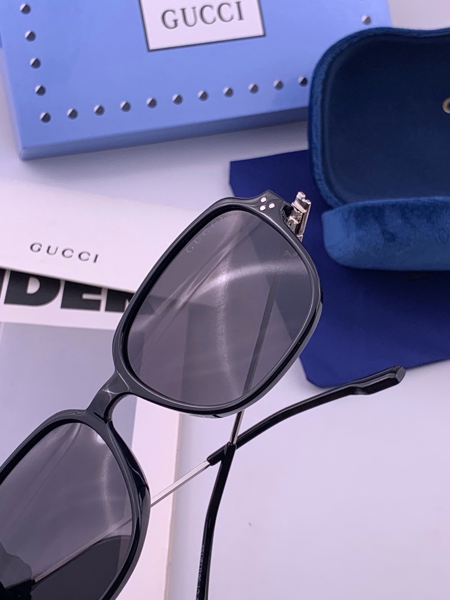 🆕 🔺 【GUCCI】开春新款 潮流爆款 时尚方框偏光太阳镜 高品质 佩戴舒适 网红潮款墨镜 女士高清尼龙偏光太阳镜🕶️