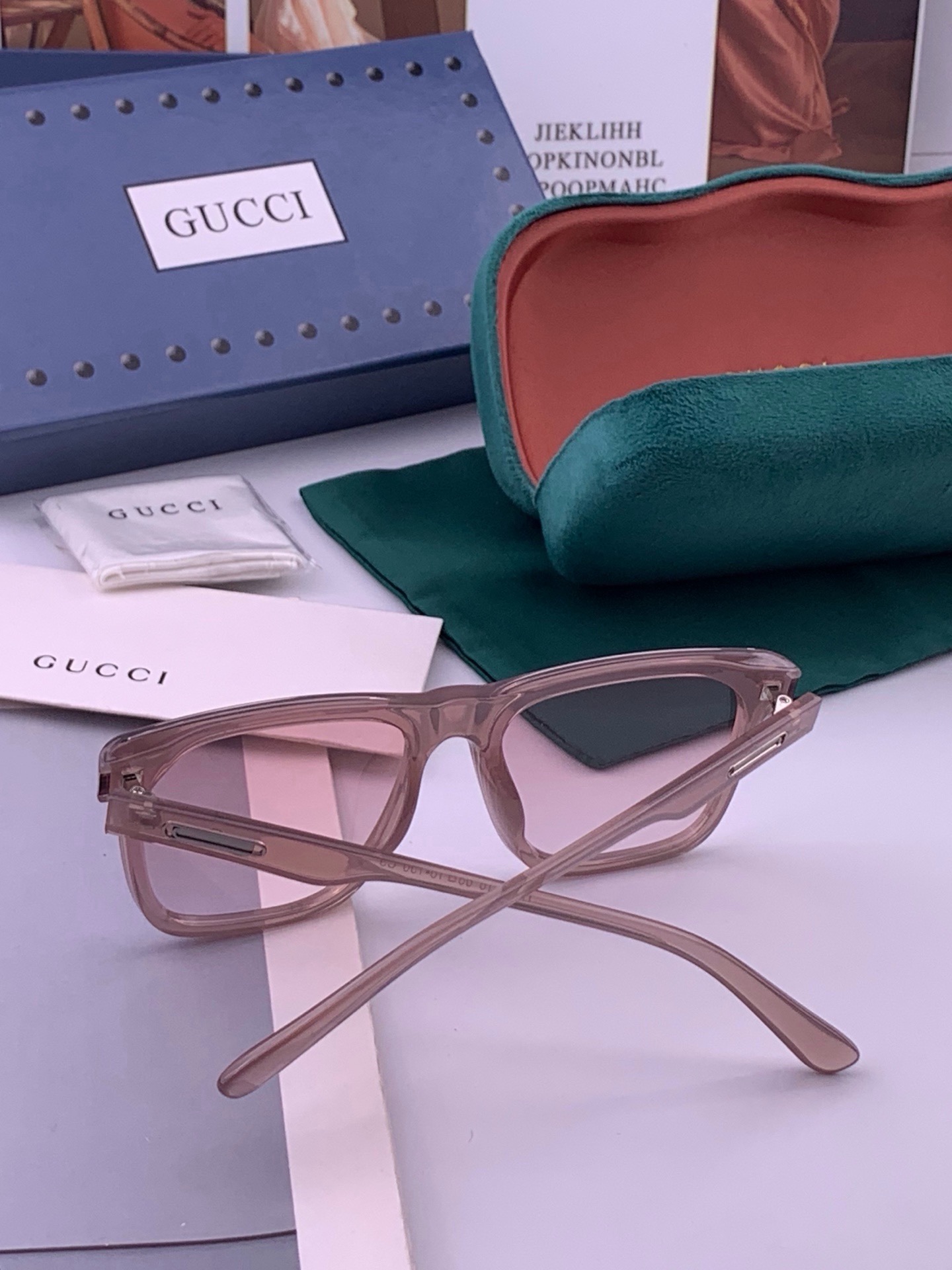 🆕 🔺 【GUCCI】开春新款 潮流爆款 时尚方框偏光太阳镜 高品质 佩戴舒适 网红潮款墨镜 女士高清尼龙偏光太阳镜🕶️