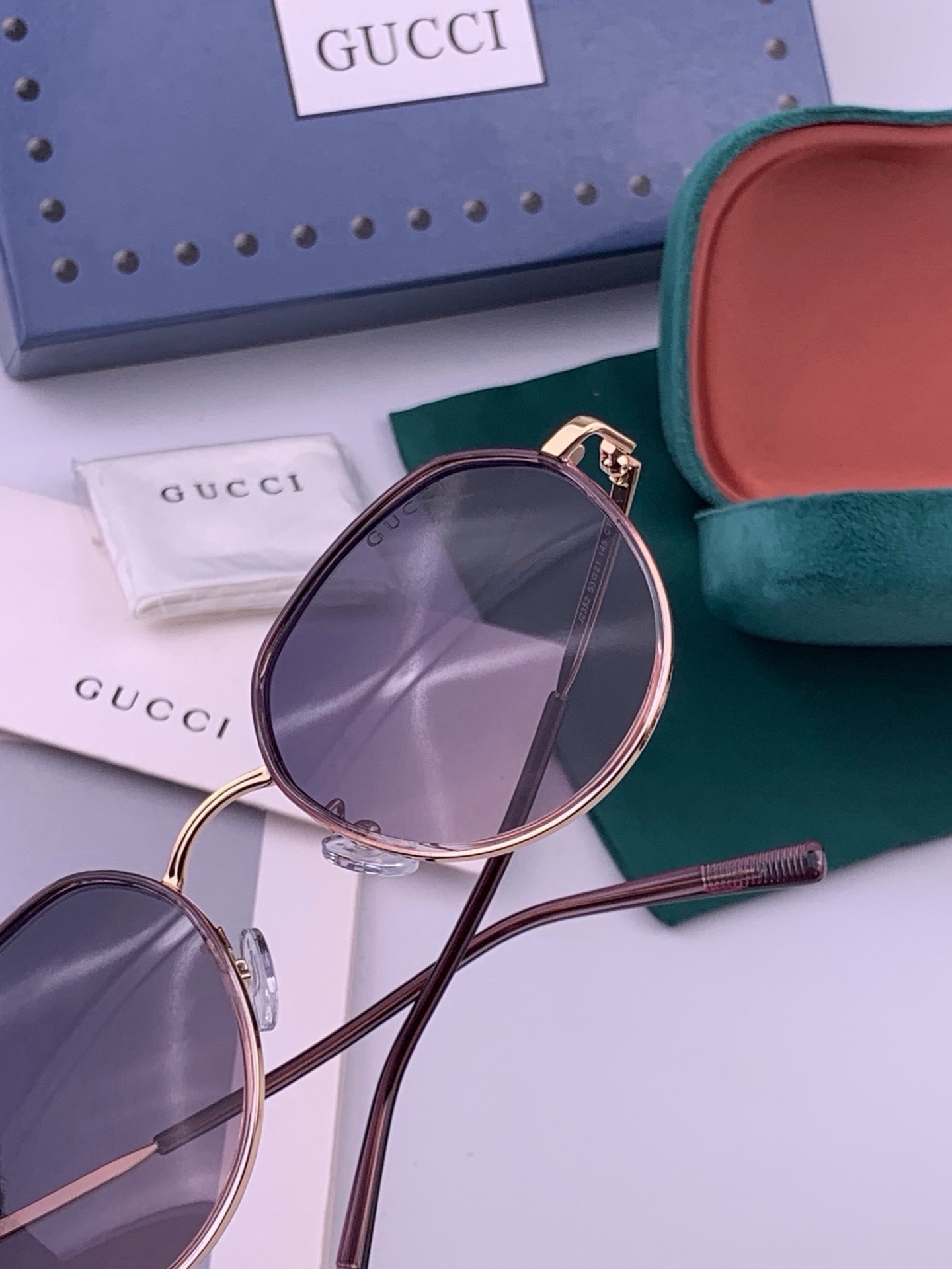 🆕  🔺 【GUCCI-偏光太阳镜】开春新款 潮流爆款 时尚圆框偏光太阳镜 高品质 佩戴舒适 网红潮款墨镜 女士高清偏光