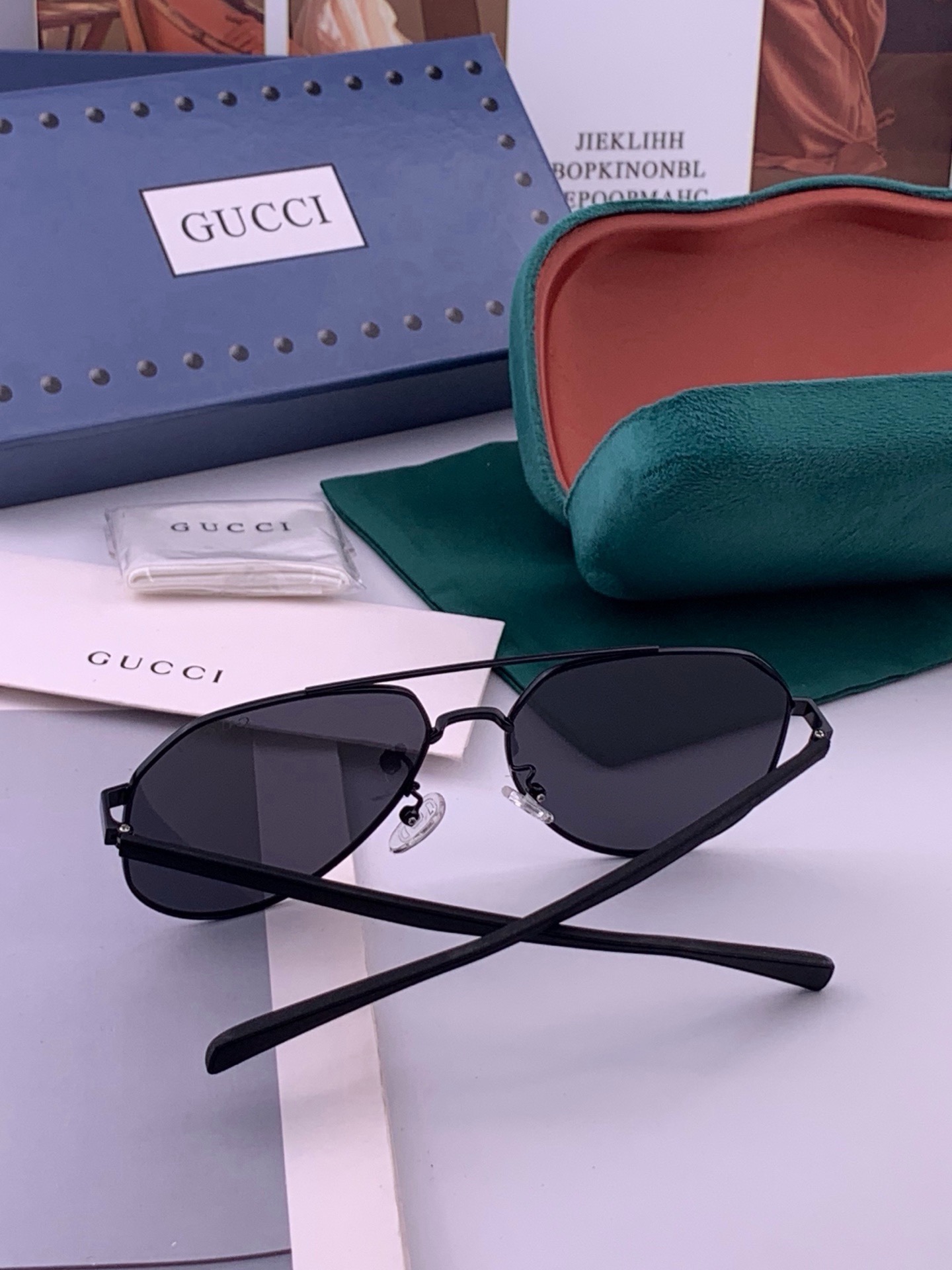 🆕   Gucci 🔥  高品质男女款墨镜   👍 进口宝丽来偏光镜片  🔥蛤蟆镜 开车钓鱼都可 🔥百搭显瘦墨镜韩版男士
