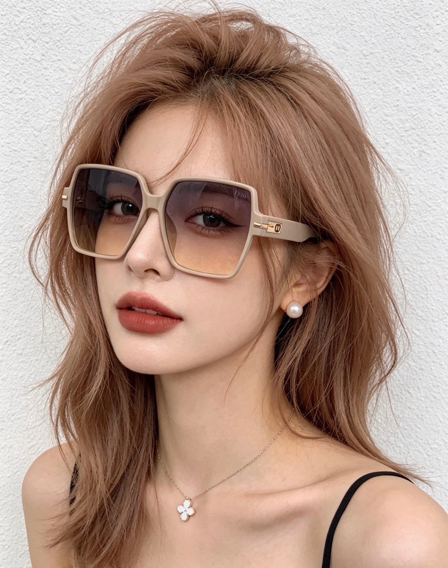 🆕 🔺 【DIOR】开春新款 潮流爆款 时尚方框偏光太阳镜 高品质 佩戴舒适 网红潮款墨镜 女士高清加厚偏光太阳镜🕶️ 🆕 🔺 【DIOR】开春新款 潮流爆款 时尚方框偏光太阳镜 高品质 佩戴舒适 网红潮款墨镜 女士高清加厚偏光太阳镜🕶️