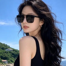 🆕 ♦️LV 新款男女情侣款太阳镜多边形墨镜i🆕 P电镀永不褪色 超轻超有弹性整幅眼镜无螺丝重要的是压不坏 高清镜片、精 🆕 ♦️LV 新款男女情侣款太阳镜多边形墨镜i🆕 P电镀永不褪色 超轻超有弹性整幅眼镜无螺丝重要的是压不坏 高清镜片、精